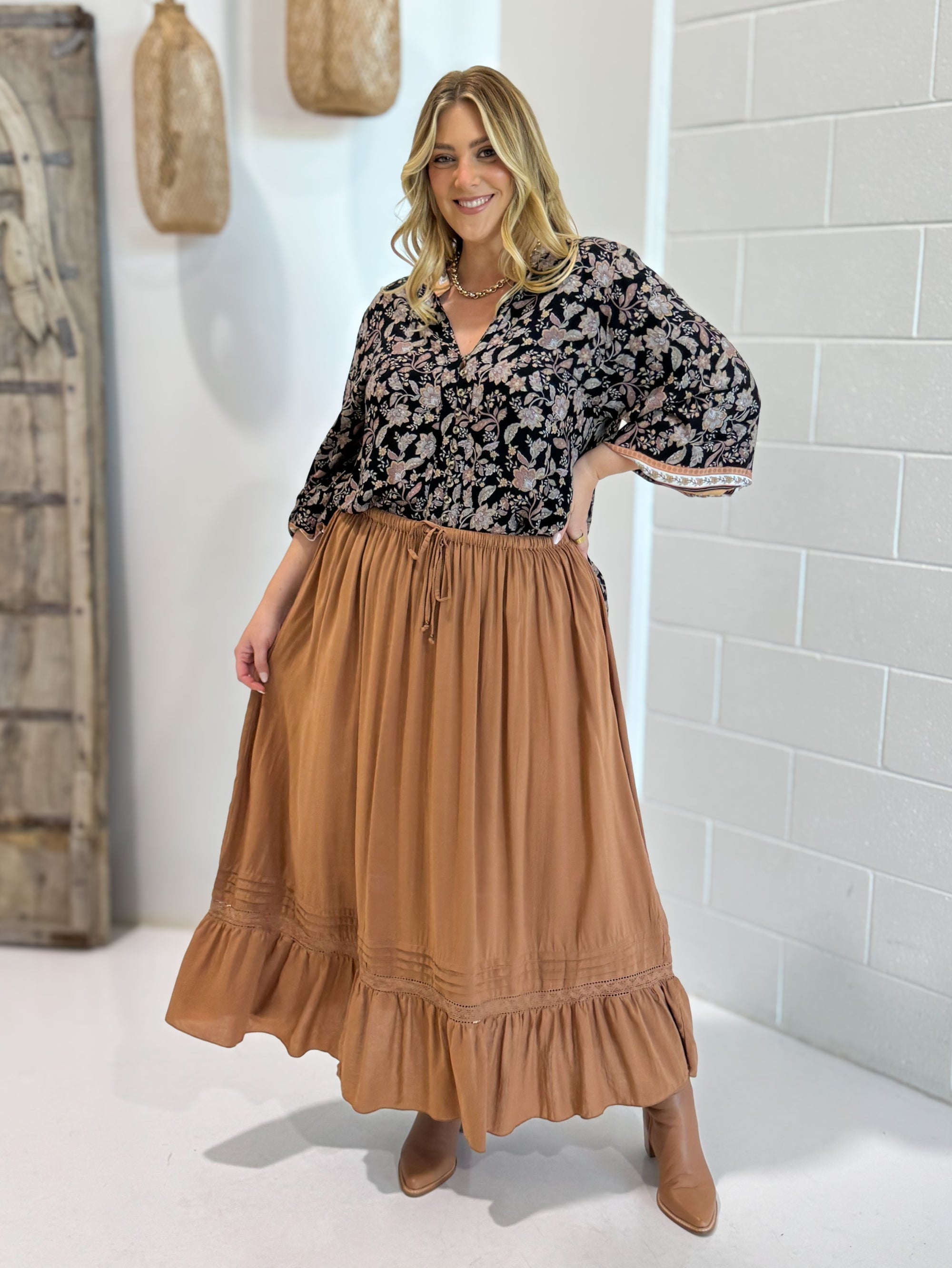 Amber Blouse | Mocha Bloom - Saffron Road