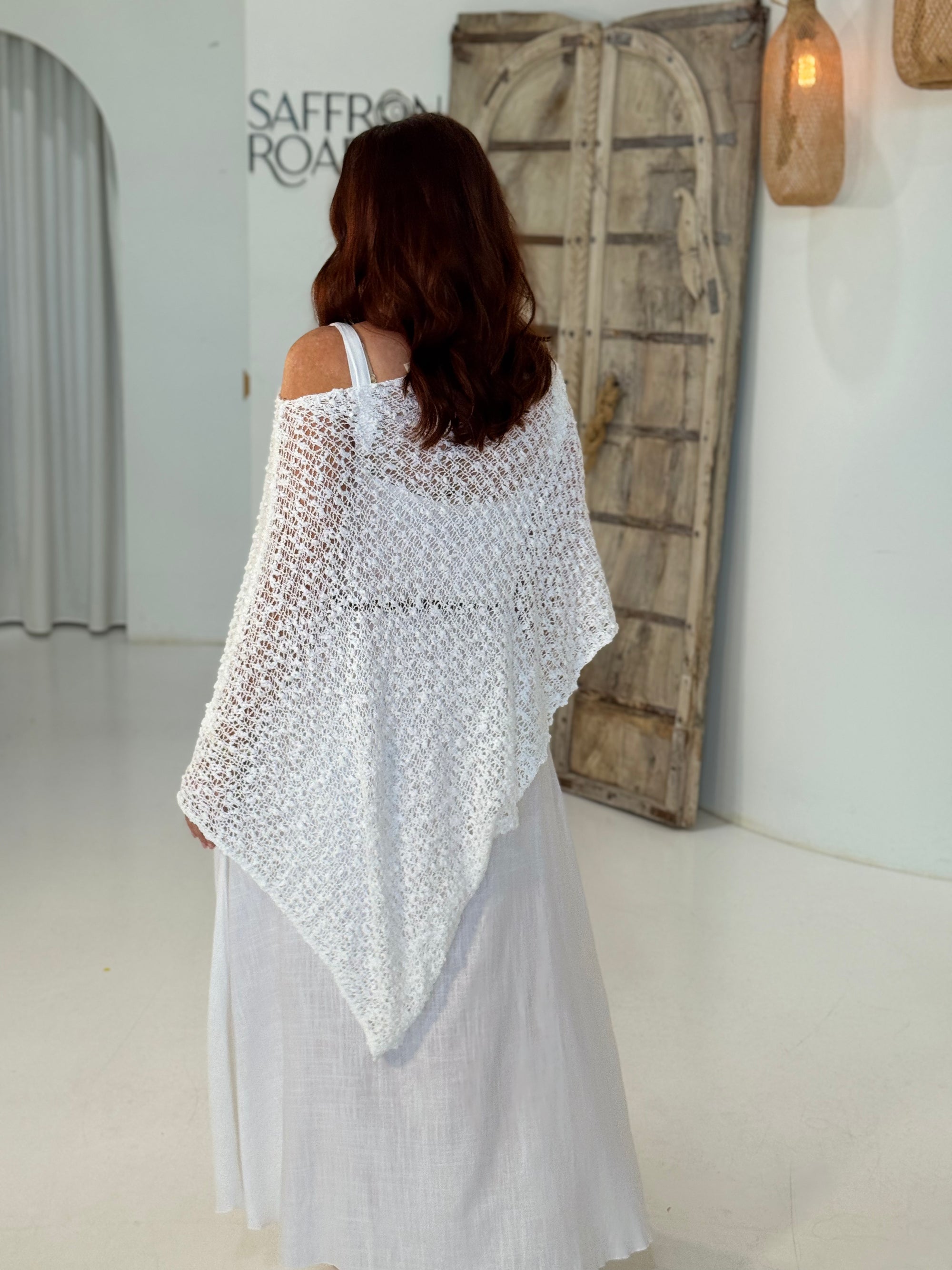 Poncho Knit | White - Saffron Road