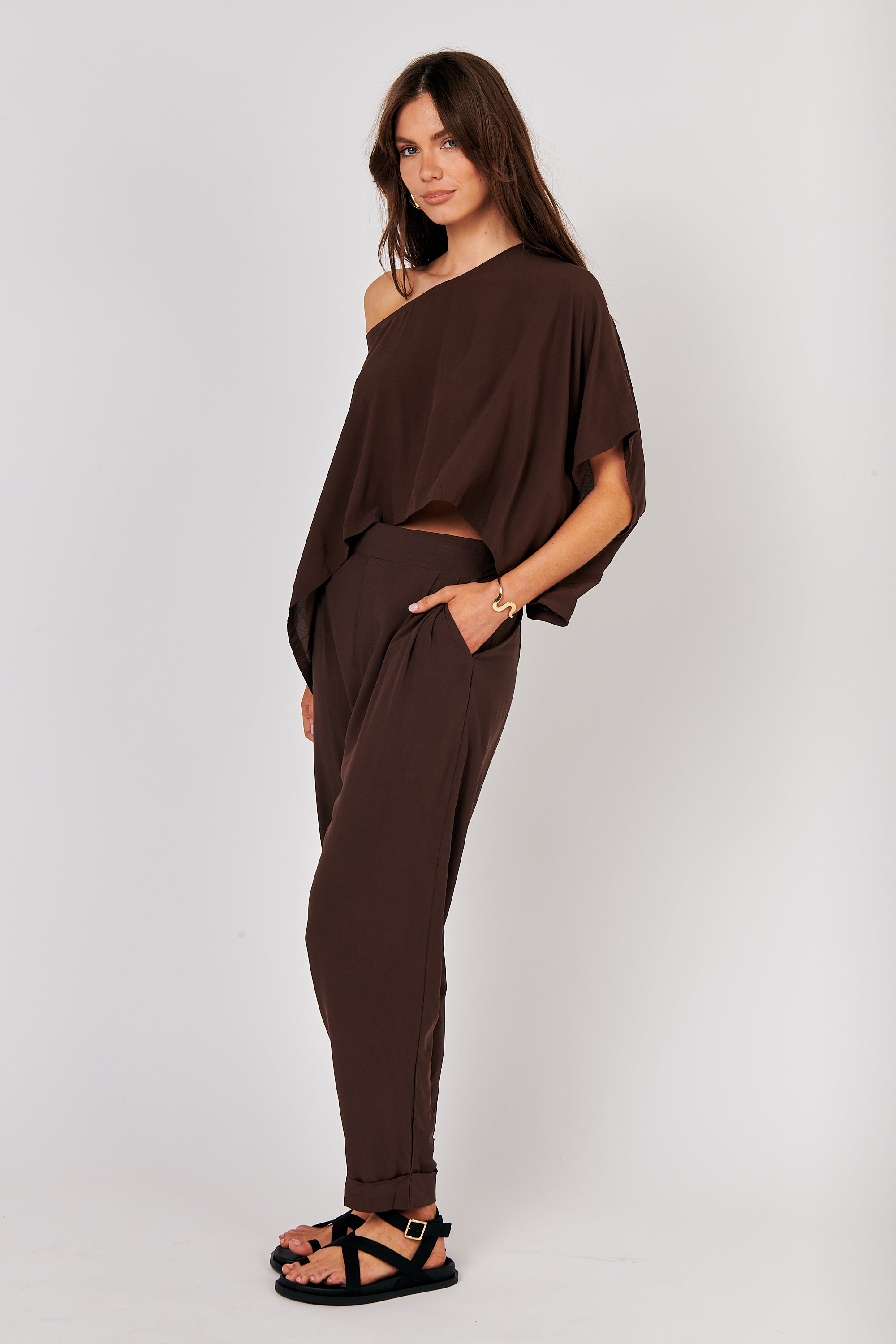 Roma Pant | Chocolate - Saffron Road