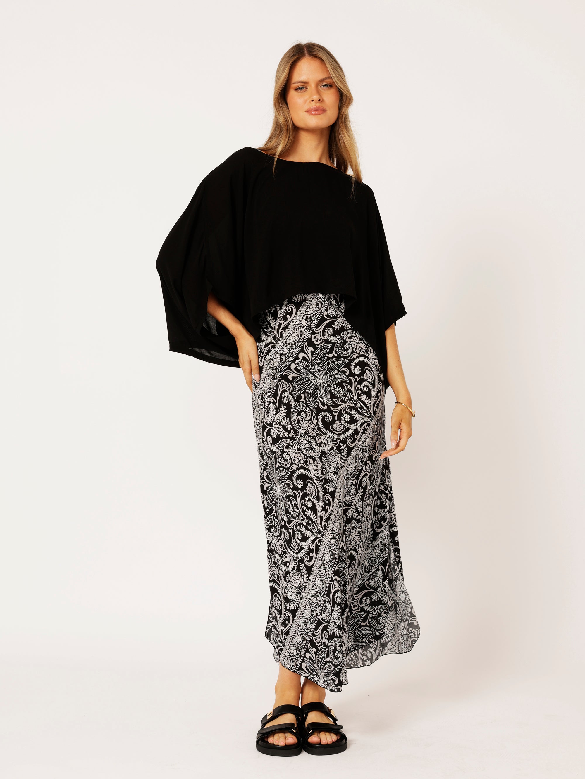 The Nat Top (Cropped) | Black - Saffron Road