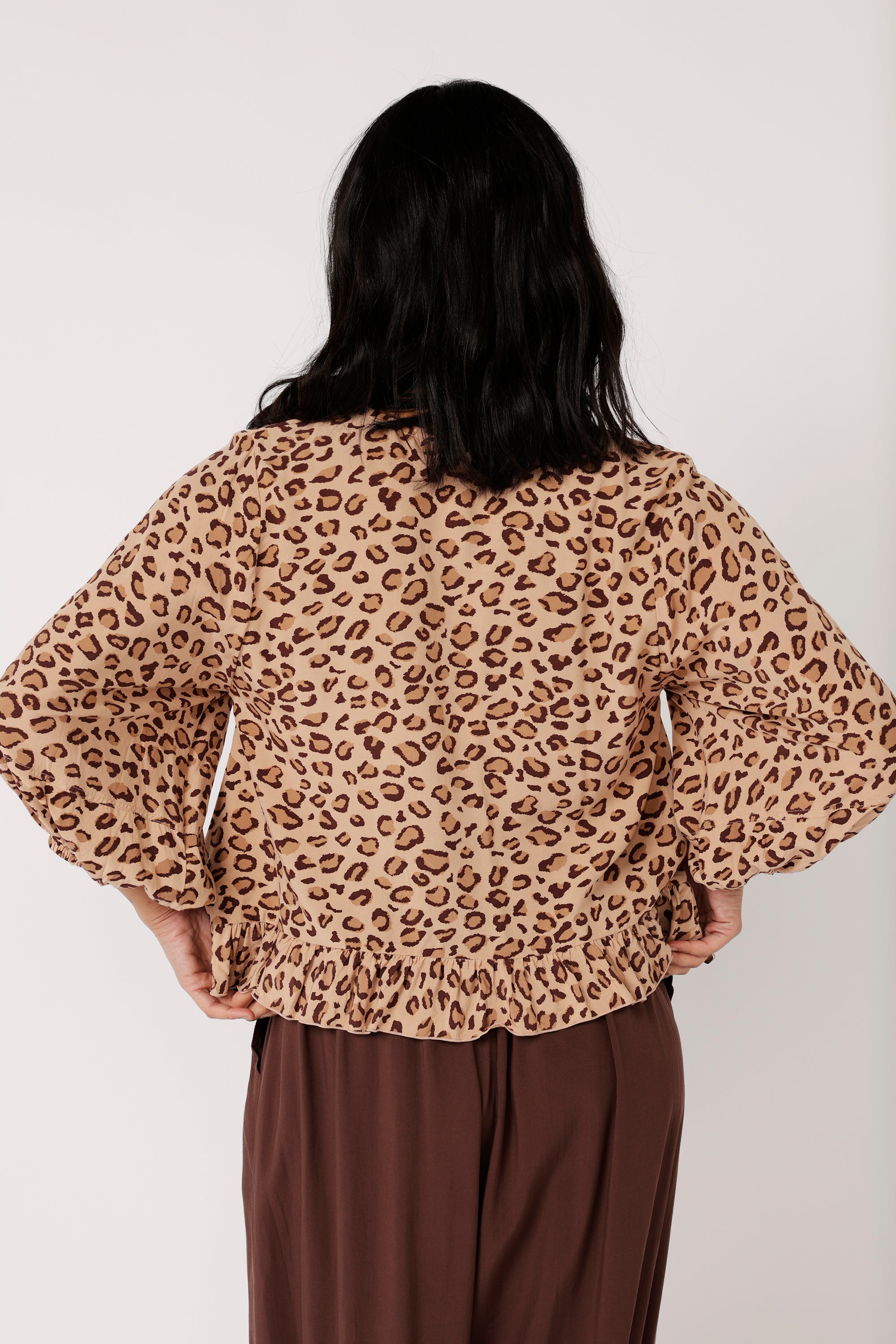 Lily Rose Top (Long Sleeve)| Leopard - Saffron Road