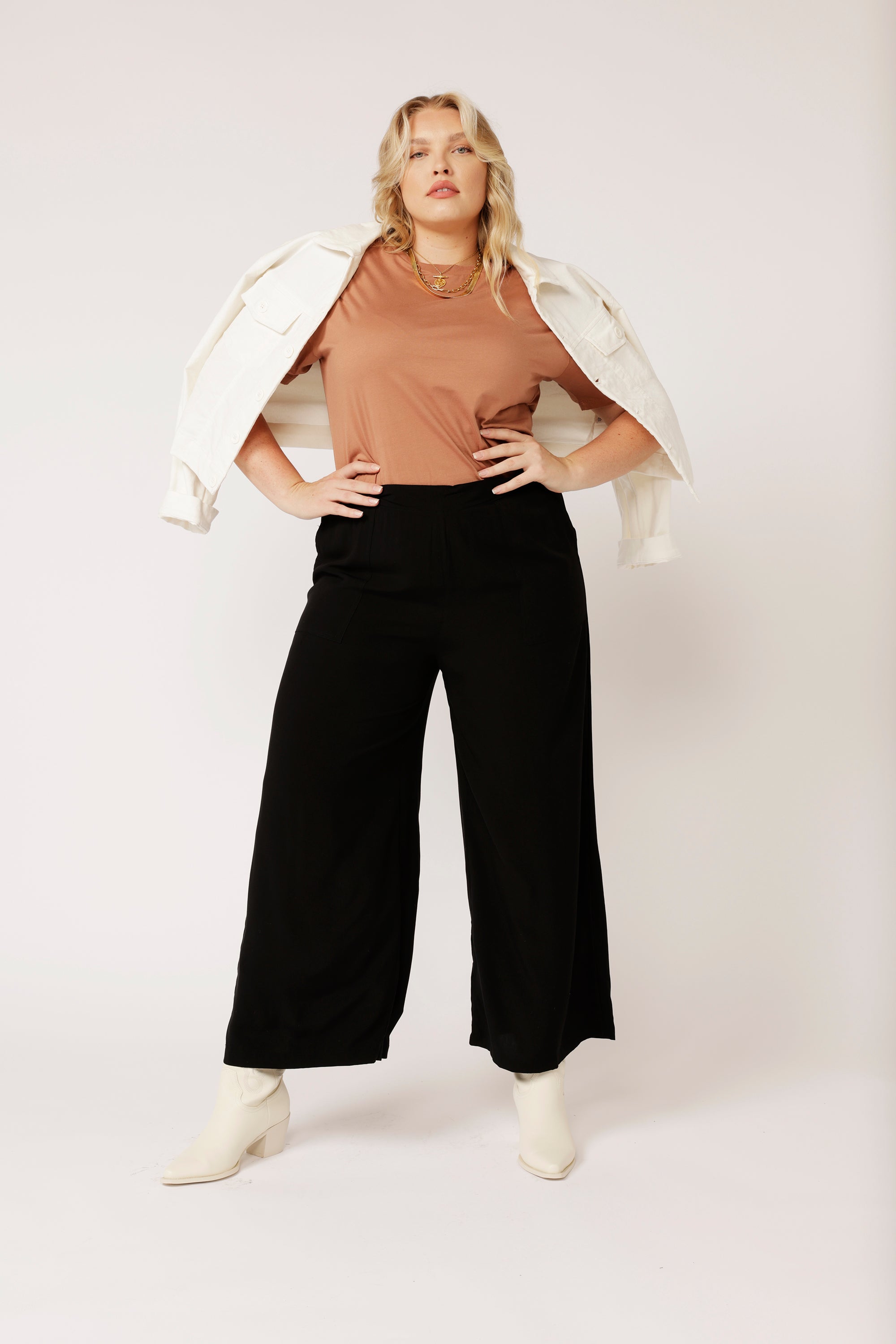 High Waisted Lounge Pants | Black - Saffron Road