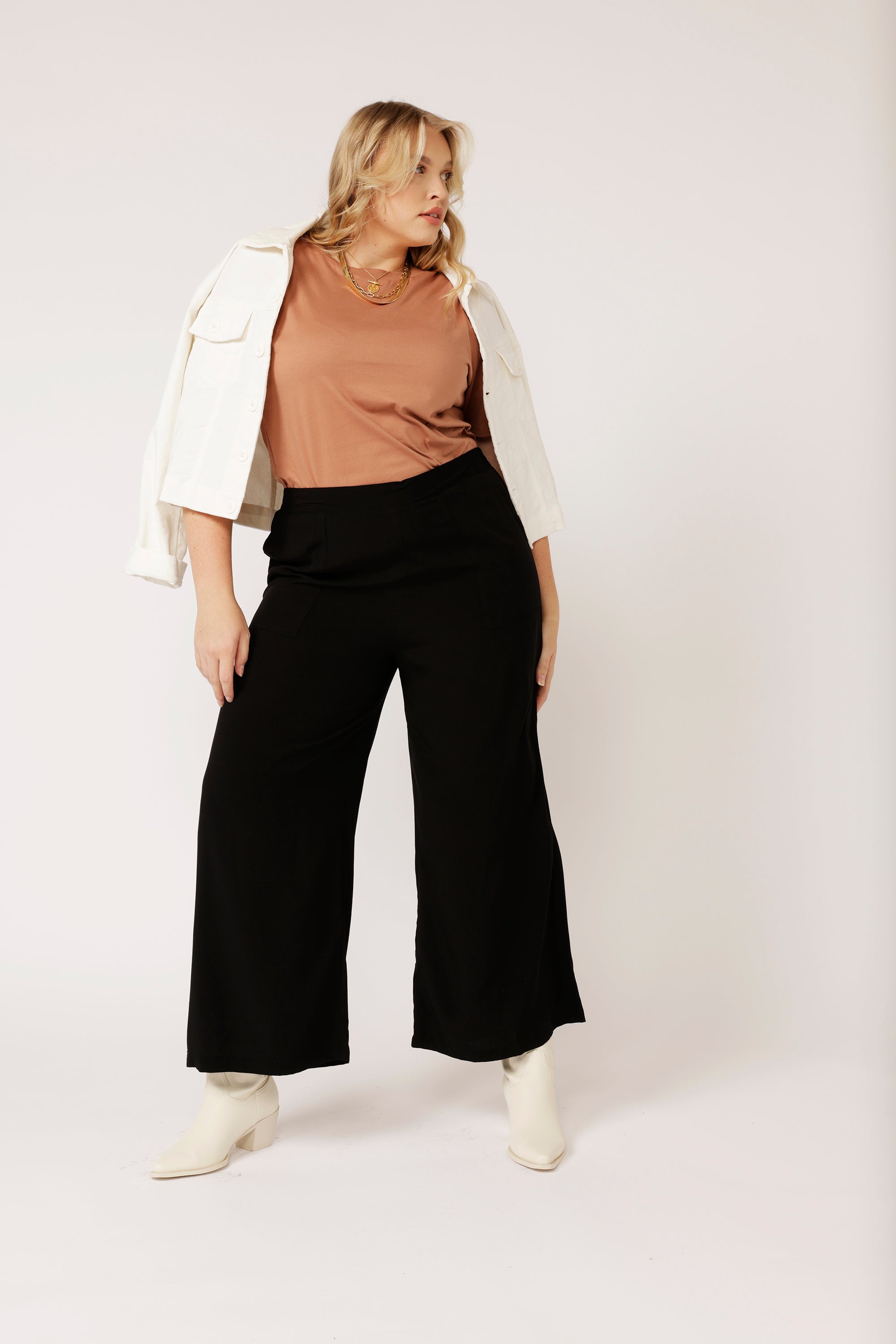 High Waisted Lounge Pants | Black - Saffron Road