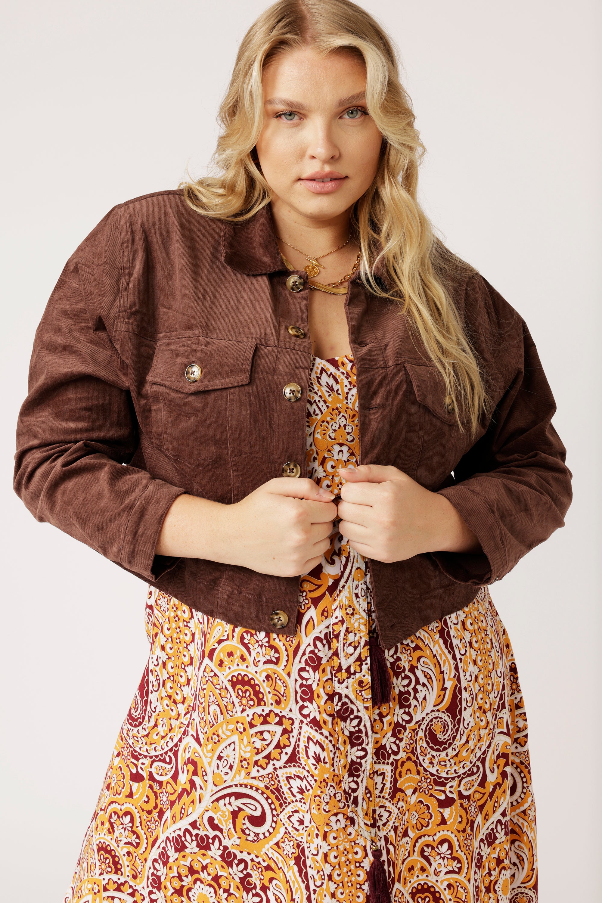 Vegas Jacket CROPPED | Chocolate - Saffron Road