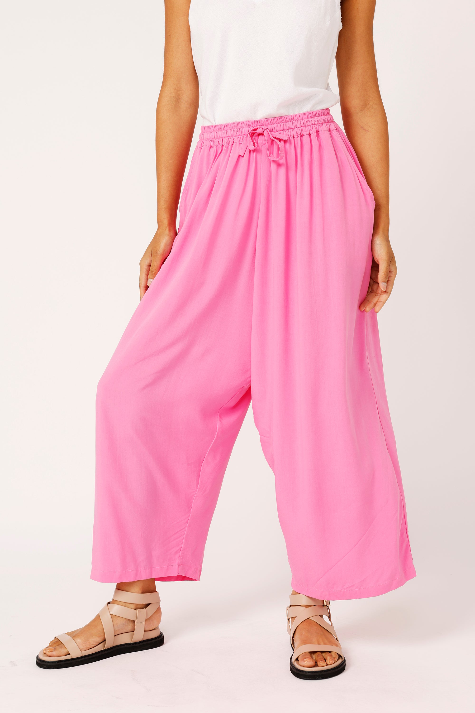 Nirvana Pant | Pink Flamingo - Saffron Road