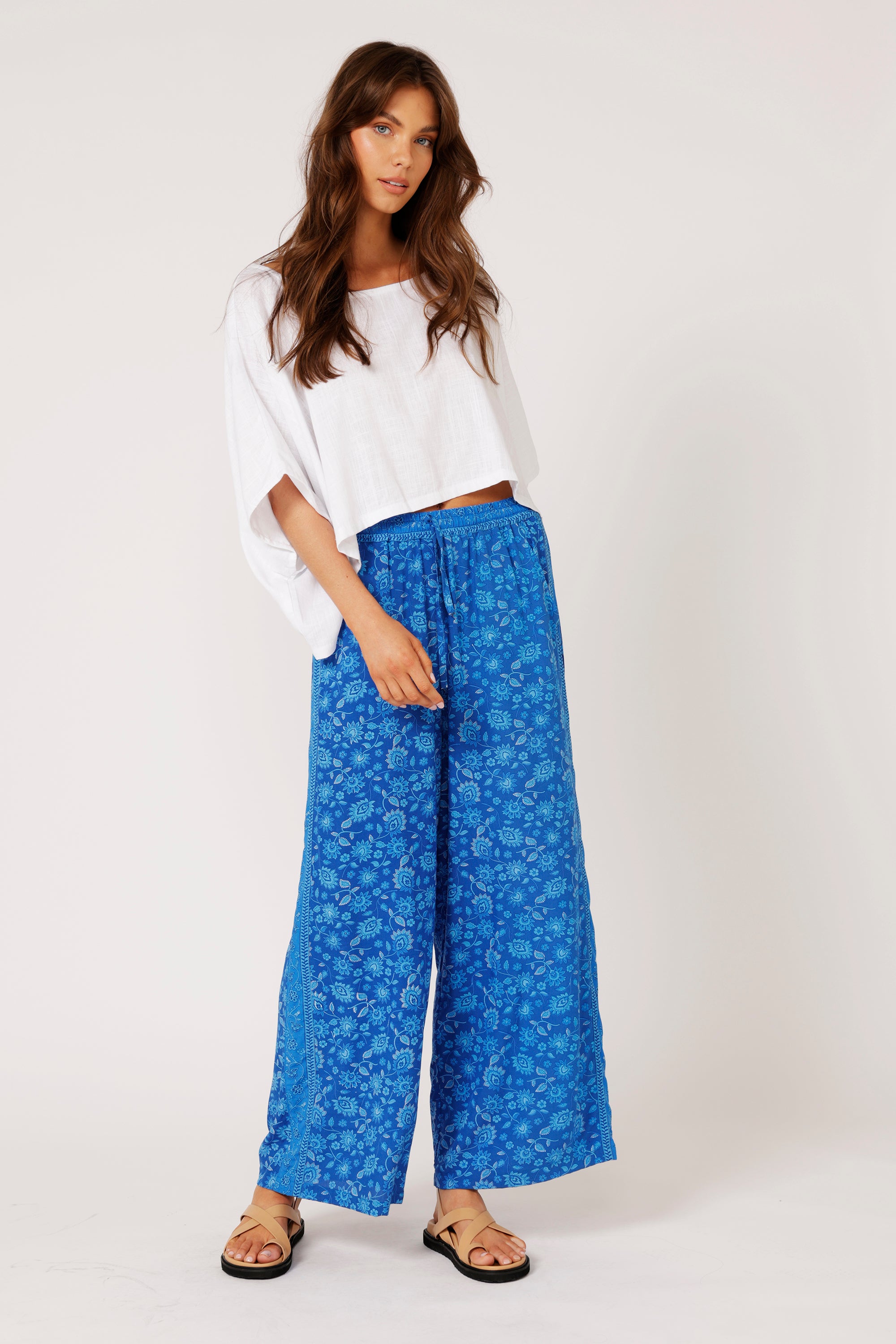 The Nat Top (Cropped) | White Linen - Saffron Road