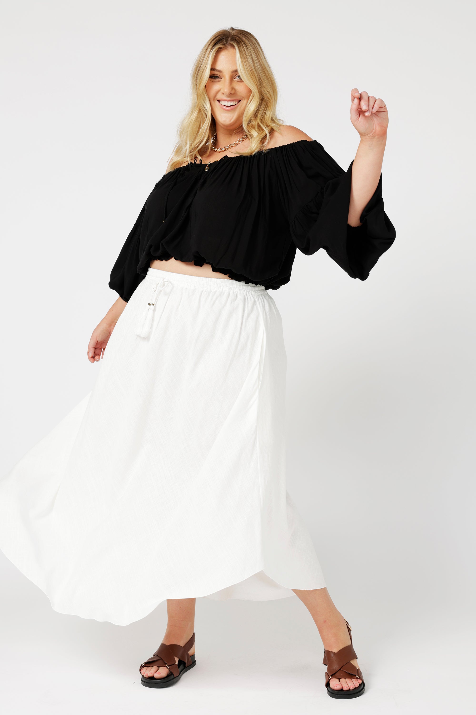 Milly Top | Black - Saffron Road