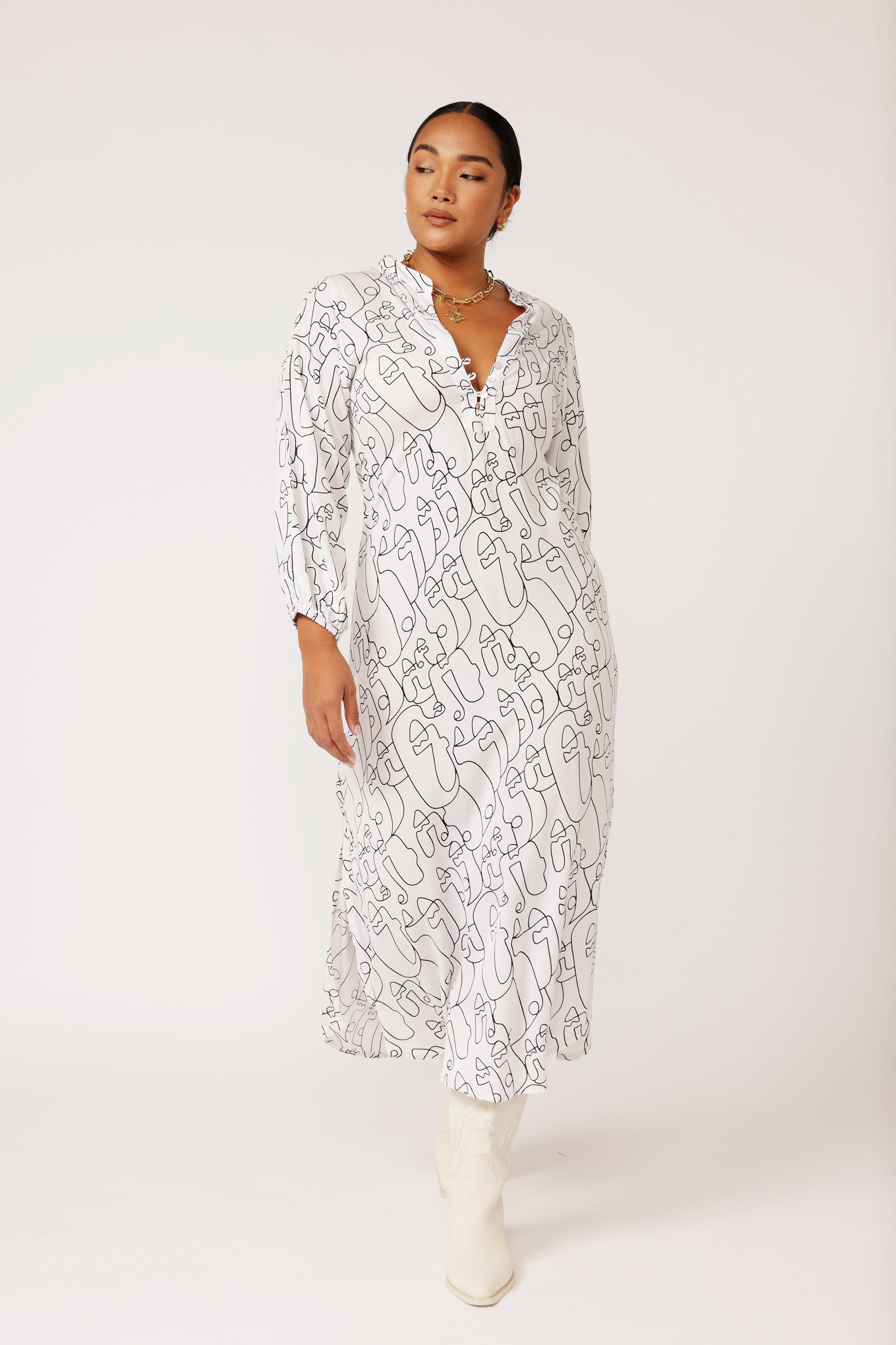 Jetset Gypsy MAXI | White Portrait - Saffron Road