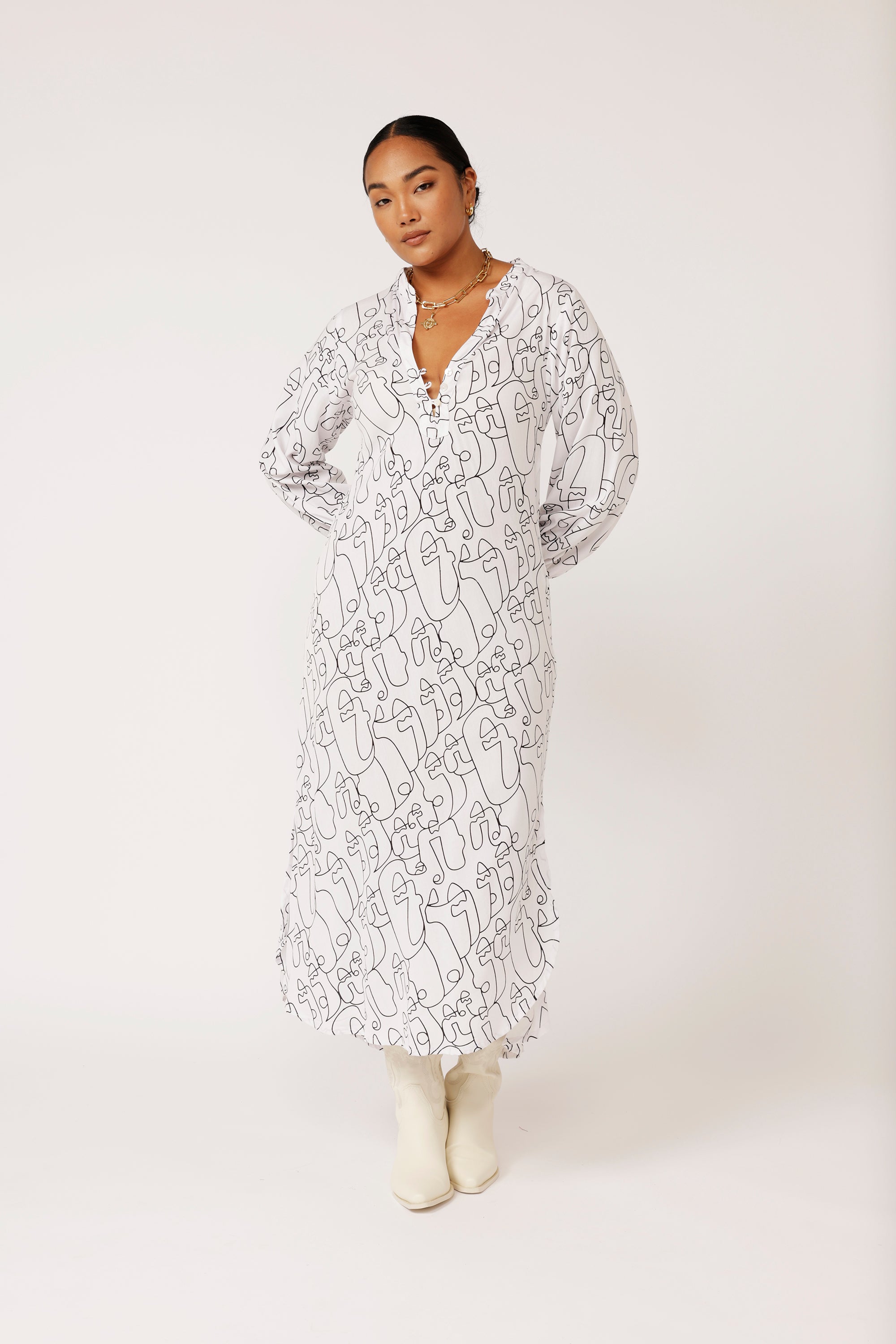 Jetset Gypsy MAXI | White Portrait - Saffron Road