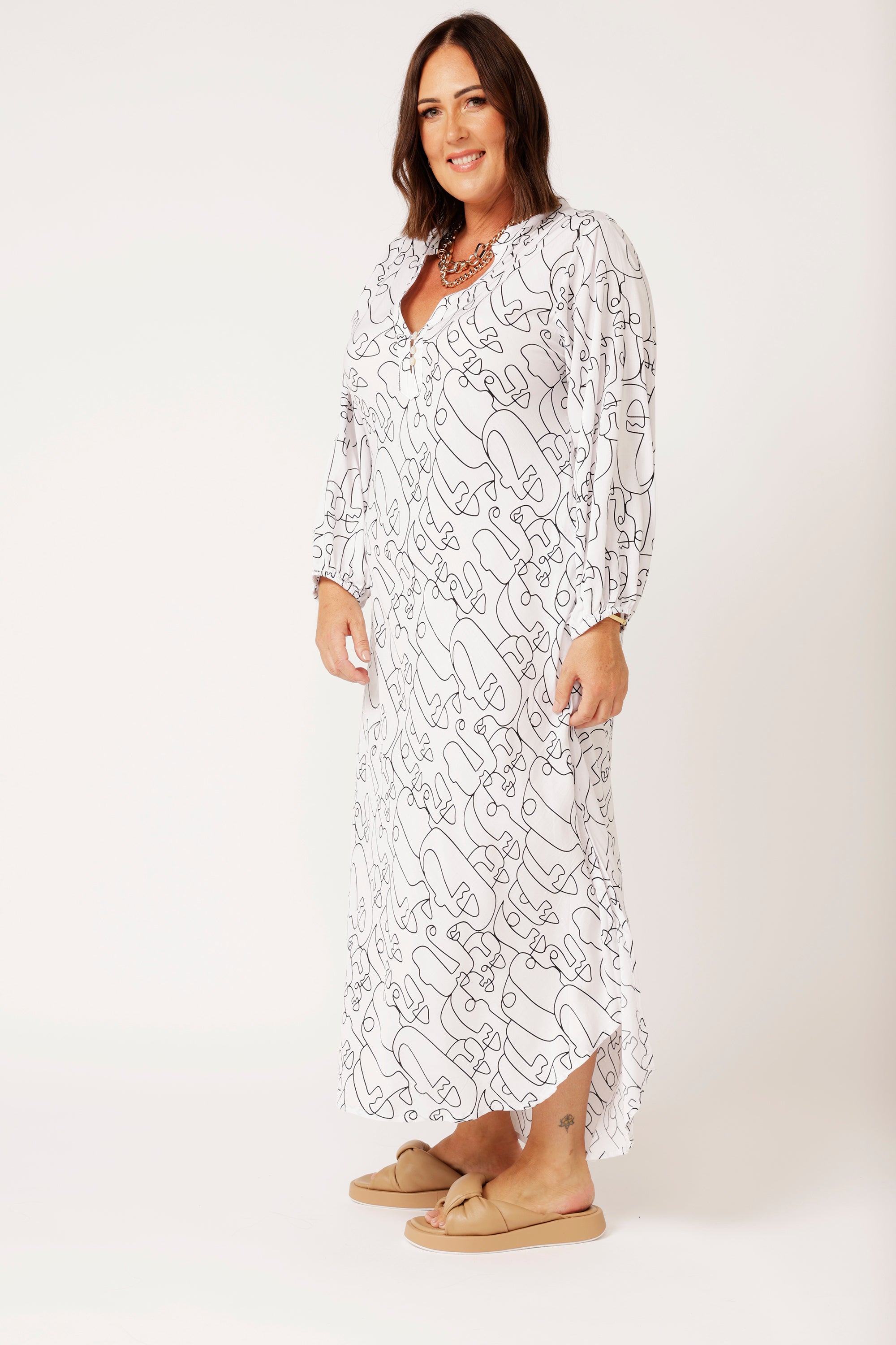 Jetset Gypsy MAXI | White Portrait - Saffron Road