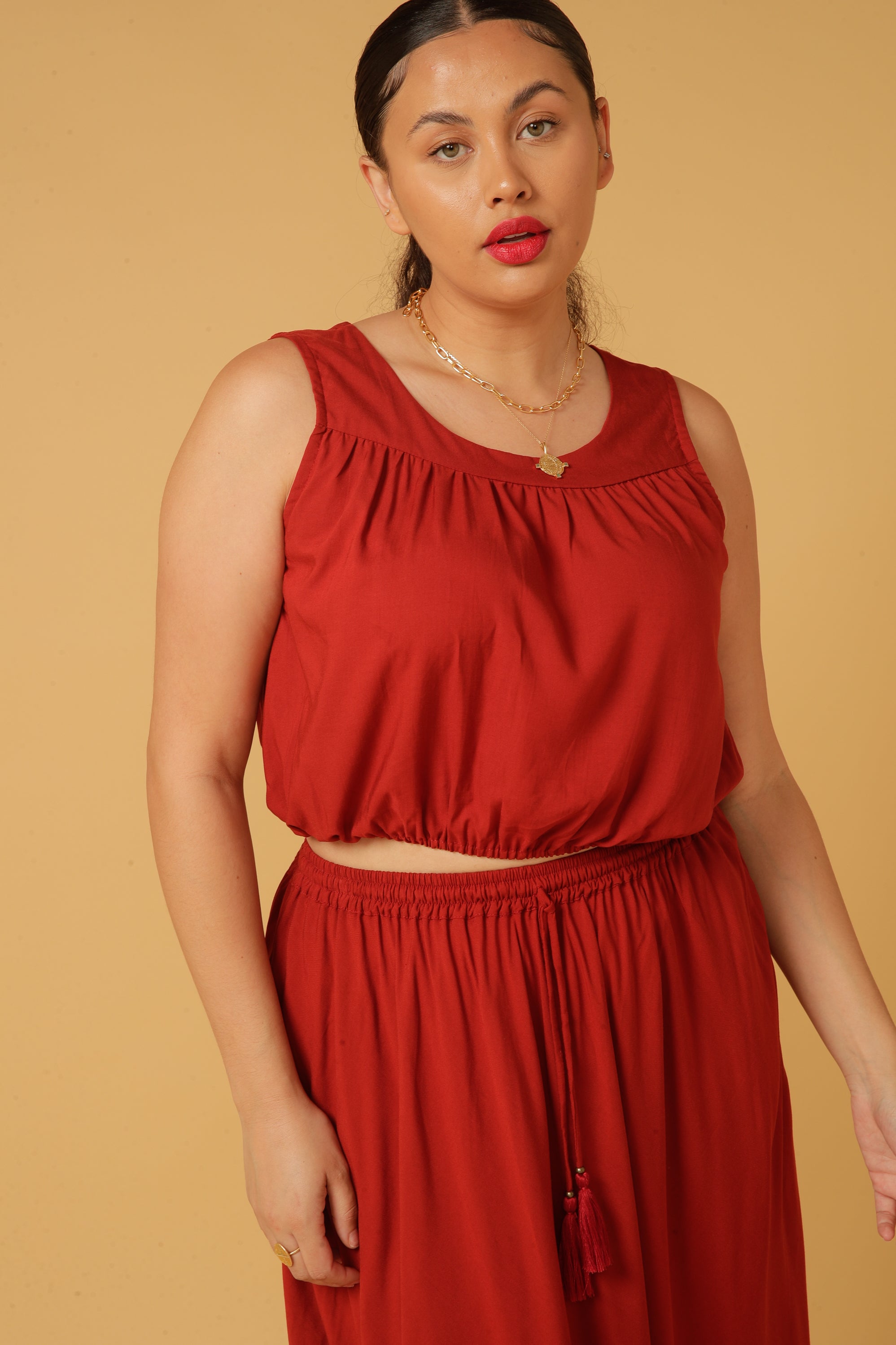 Zephyr Tank | Burgundy - Saffron Road