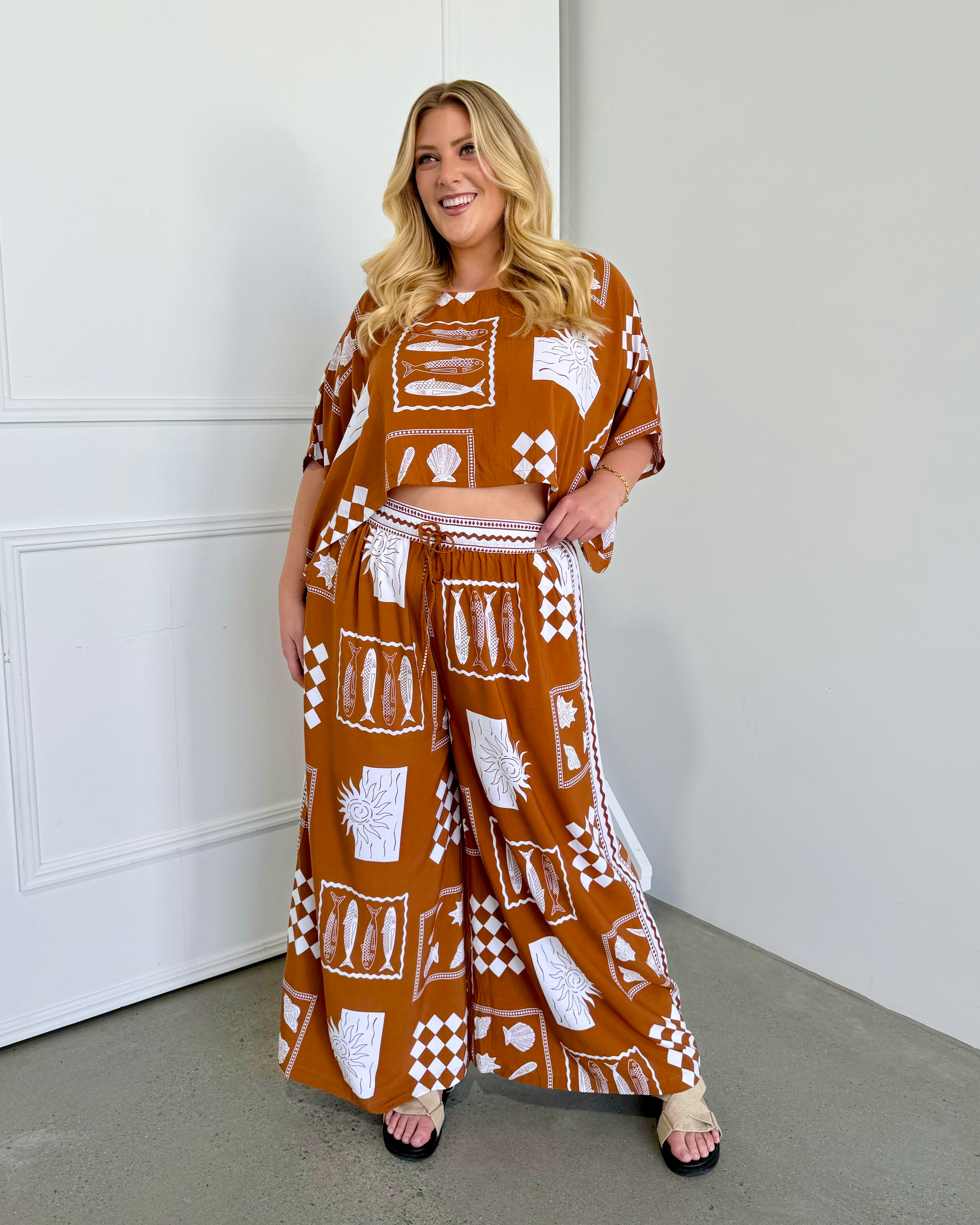 The Nat Top (Cropped) | Euro Cinnamon - Saffron Road