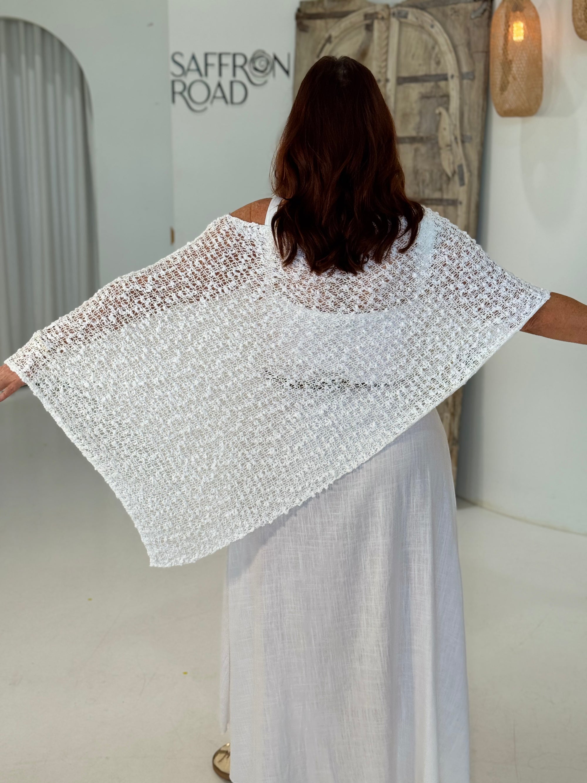 Poncho Knit | White - Saffron Road