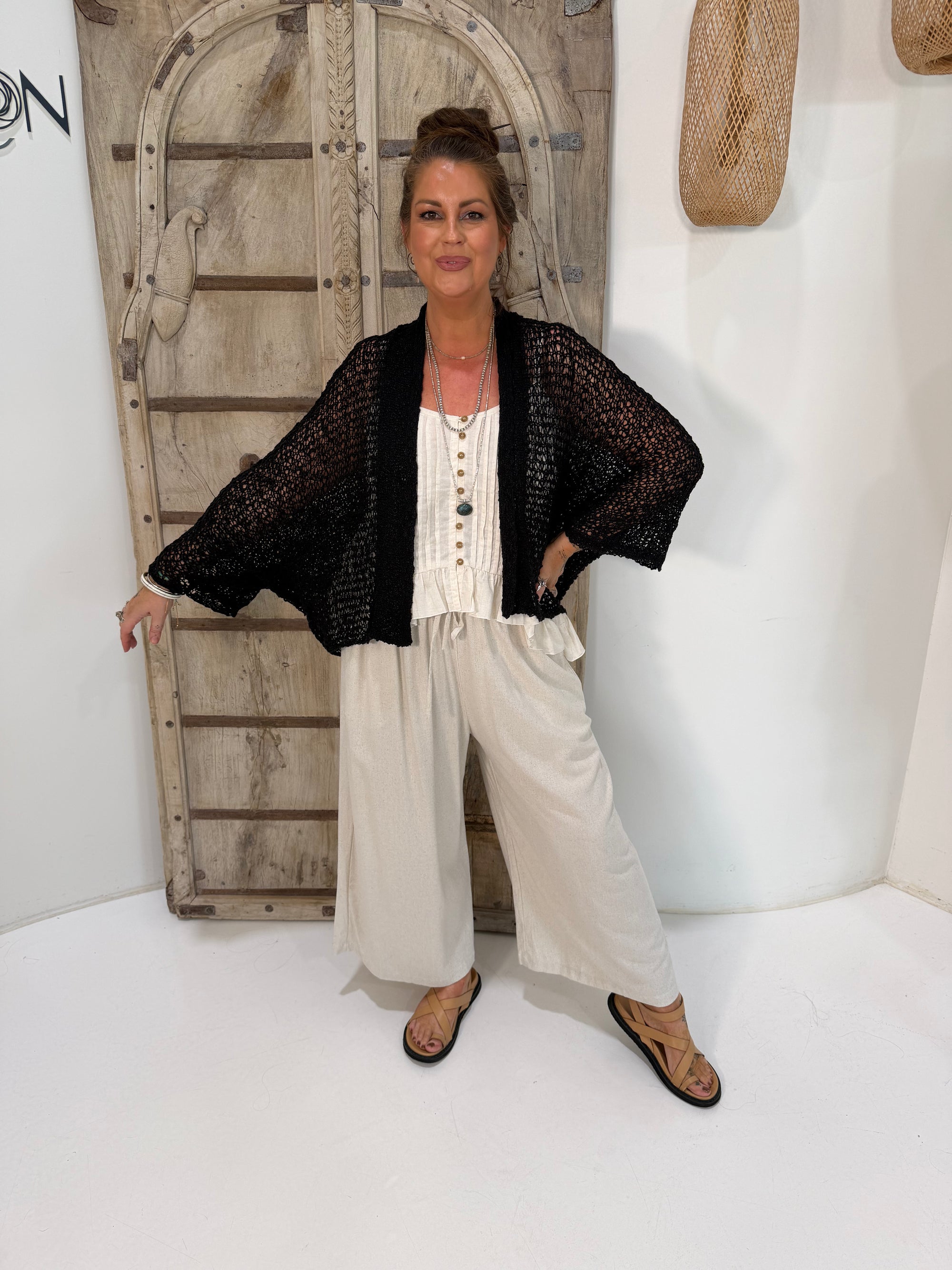 Shrug Knit | Black - Saffron Road