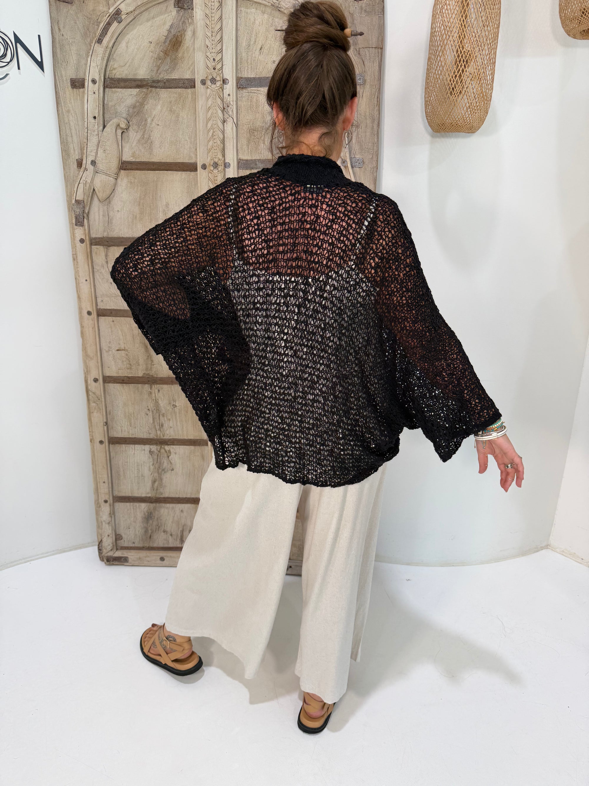 Shrug Knit | Black - Saffron Road