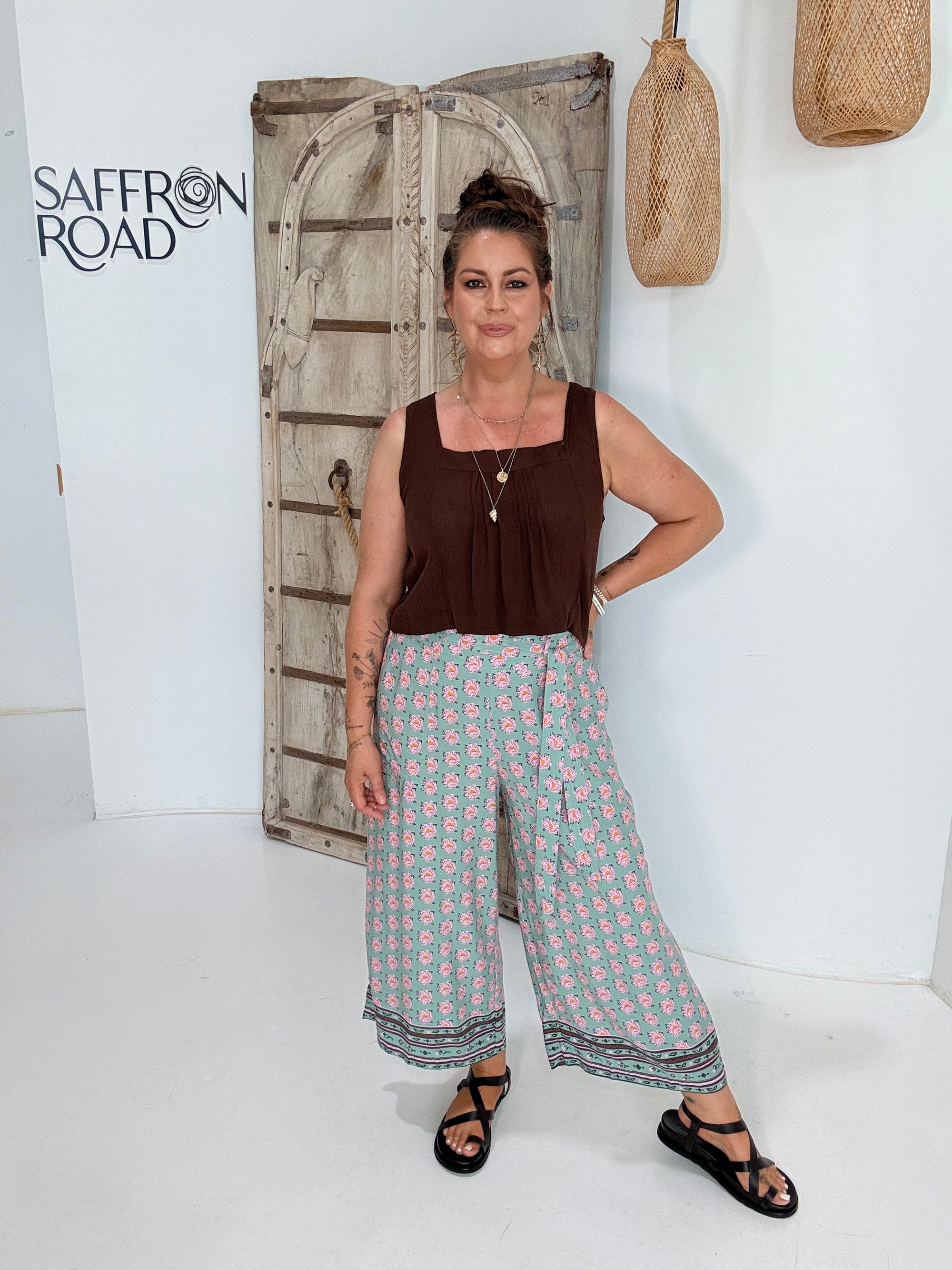 High Waisted Lounge Pant | Cropped | Sage Peony - Saffron Road