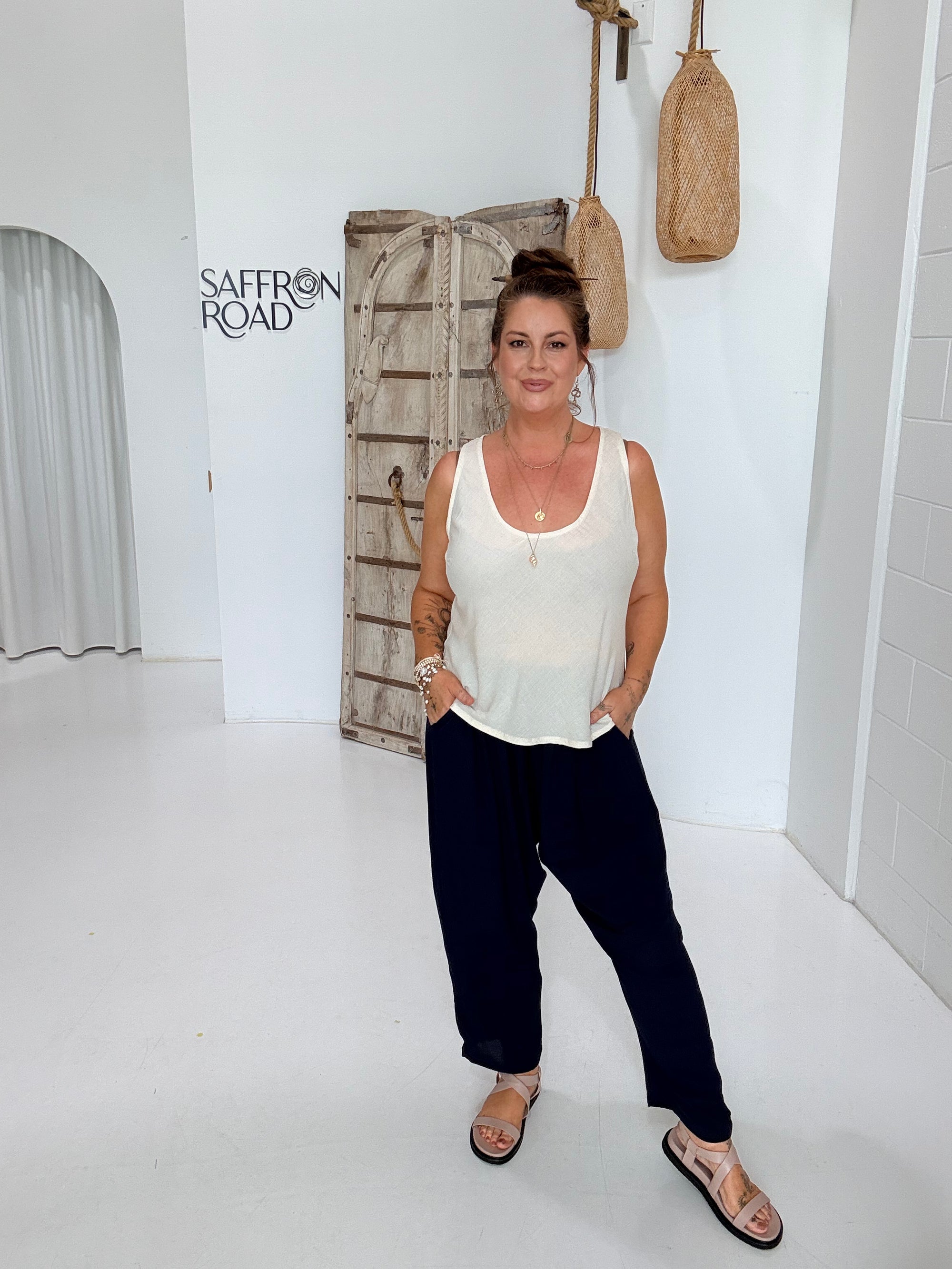 Scoop Tank | Natural - Saffron Road