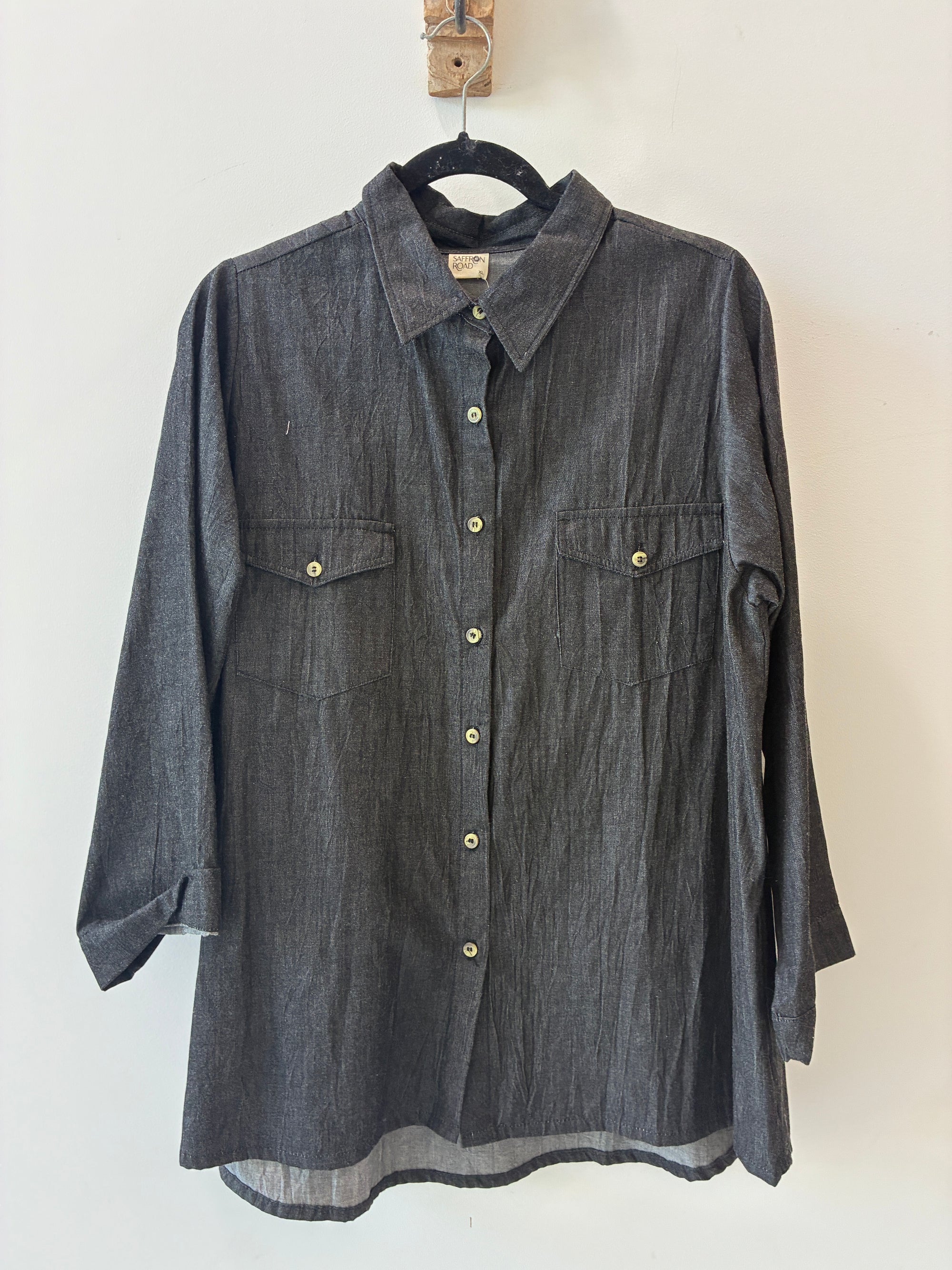 SAMPLE 4 | Dasiy Shirt in Black Denim Light - Saffron Road
