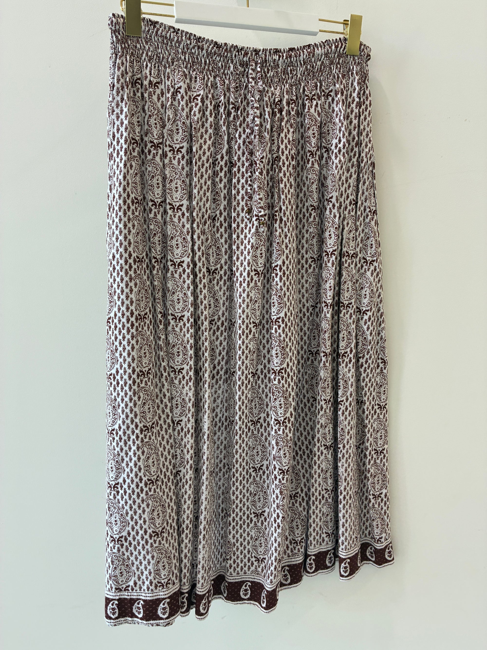 SAMPLE 43 | Eloise SKirt in Choc Paisley - Saffron Road