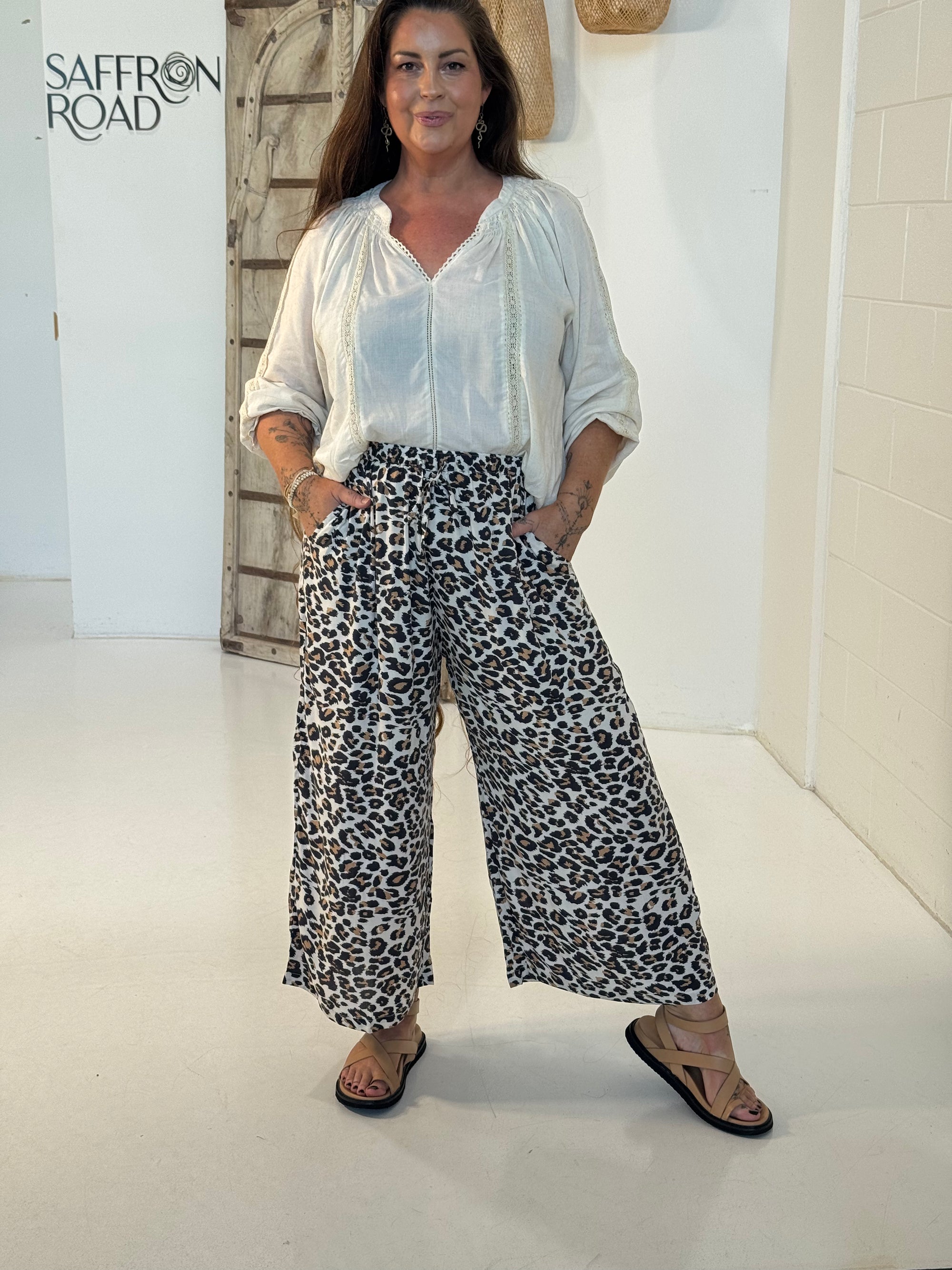 Island Pant | Leopard - Saffron Road