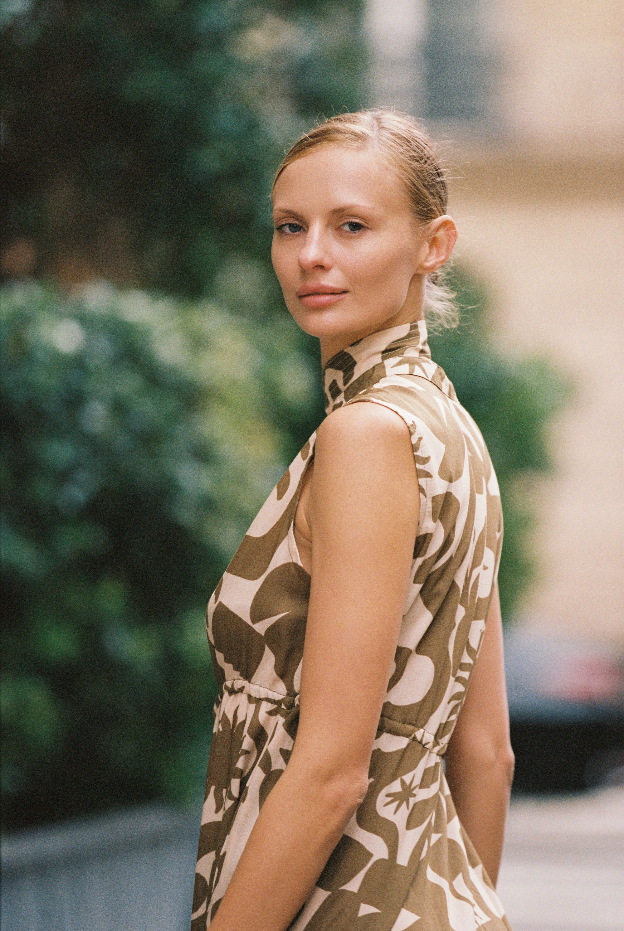 Grace Kelly | Soleil Khaki - Saffron Road
