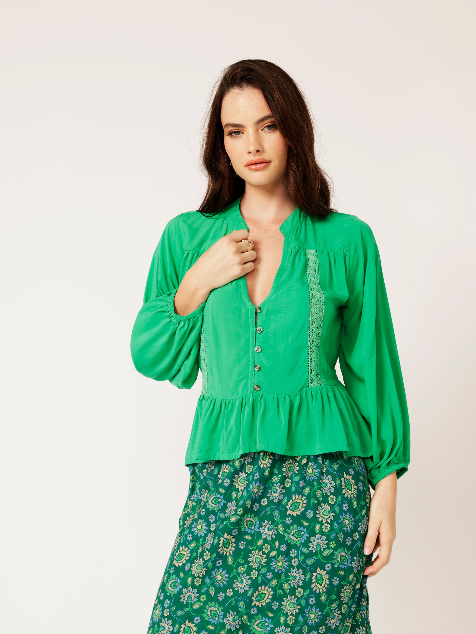 Jilly Blouse | Fern Green - Saffron Road