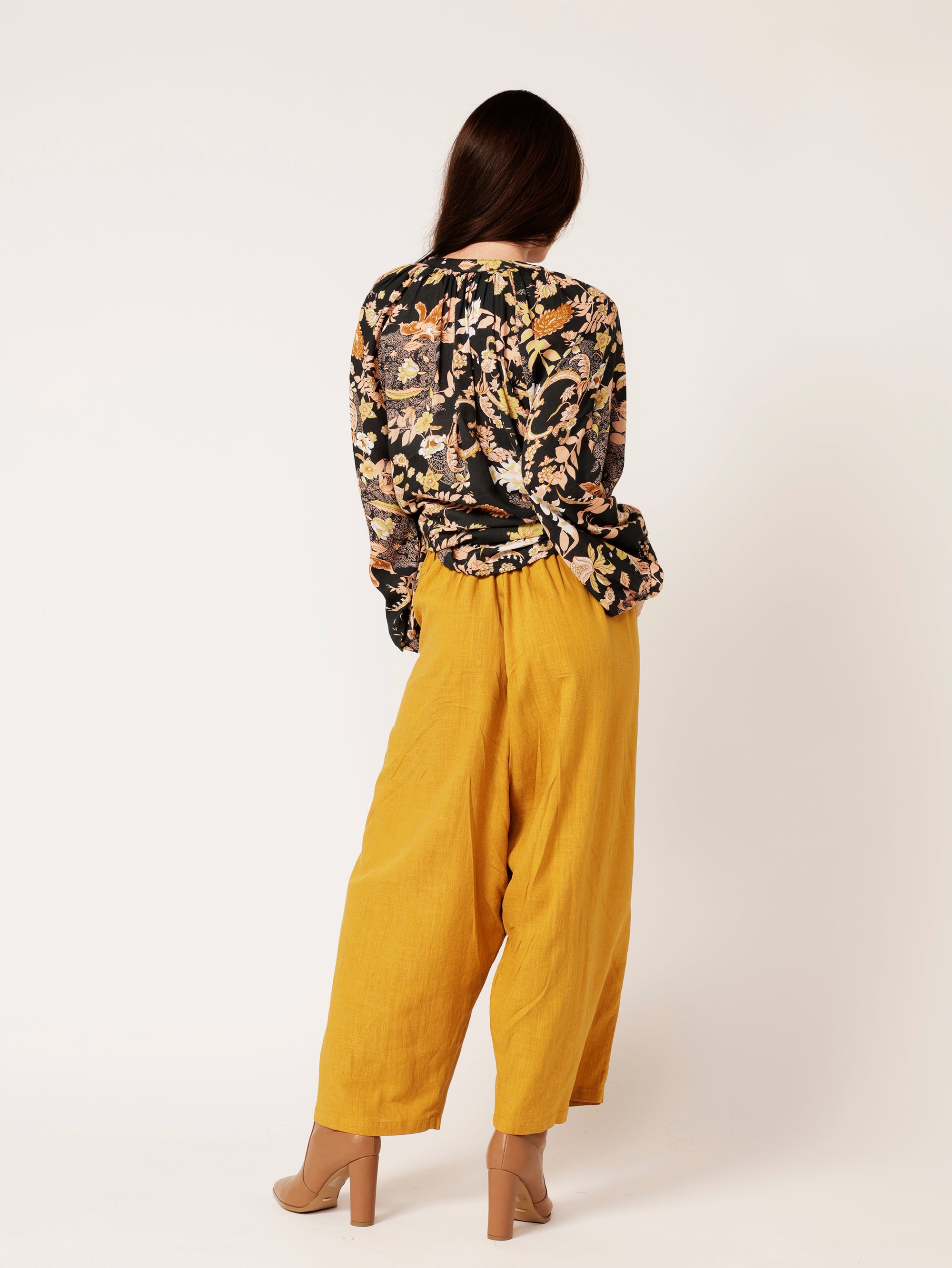 Beatrix Blouse | Midnight Garden - Saffron Road