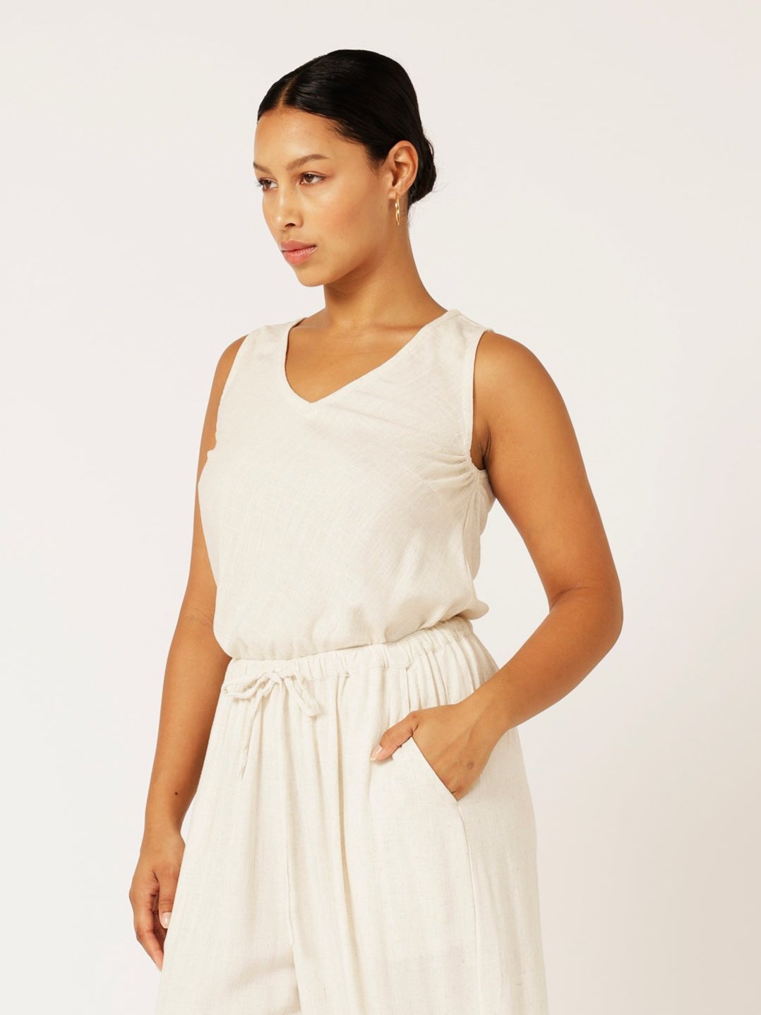 Viv Tank | Wheat | Linen Viscose - Saffron Road