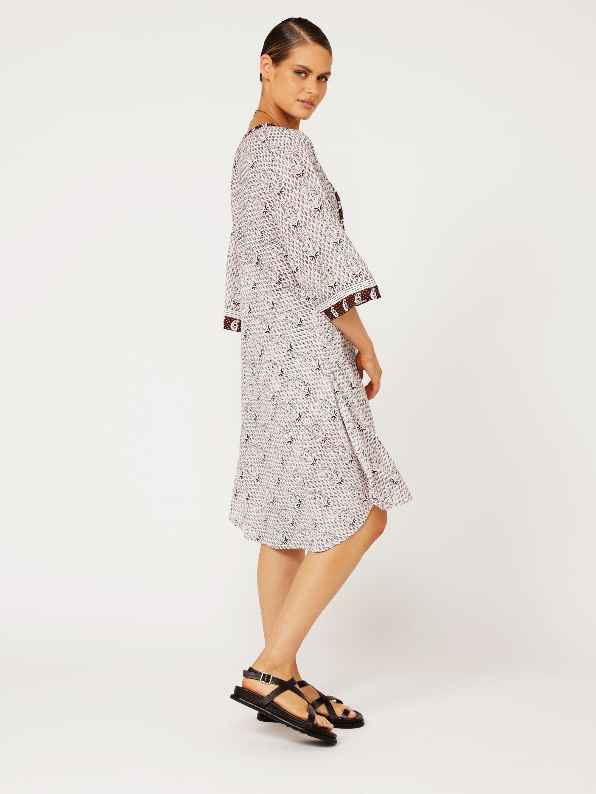 Jetset Gypsy MINI | Chocolate Brown Paisley - Saffron Road