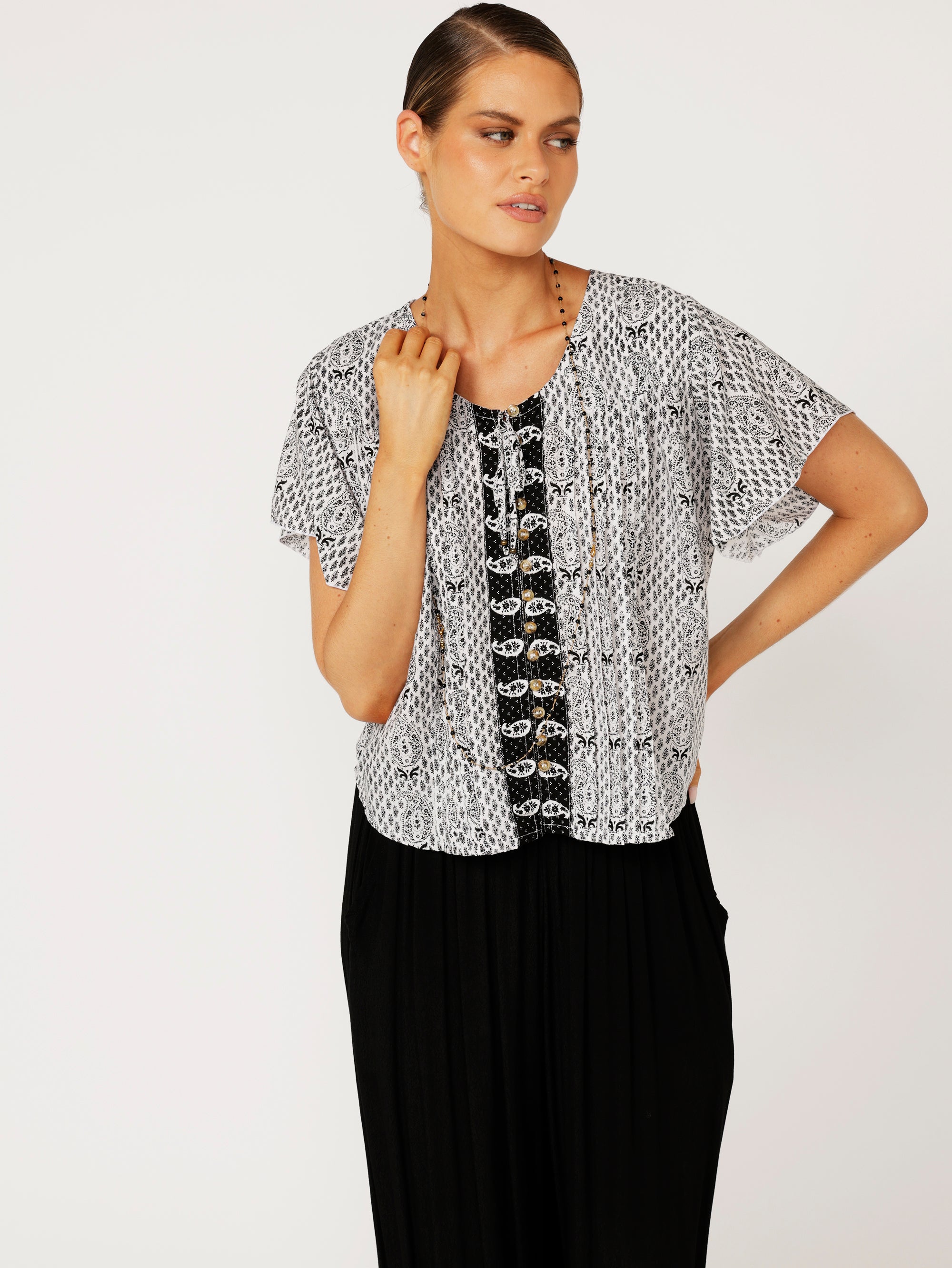 Bianca Blouse Short Sleeve | Onyx Black - Saffron Road