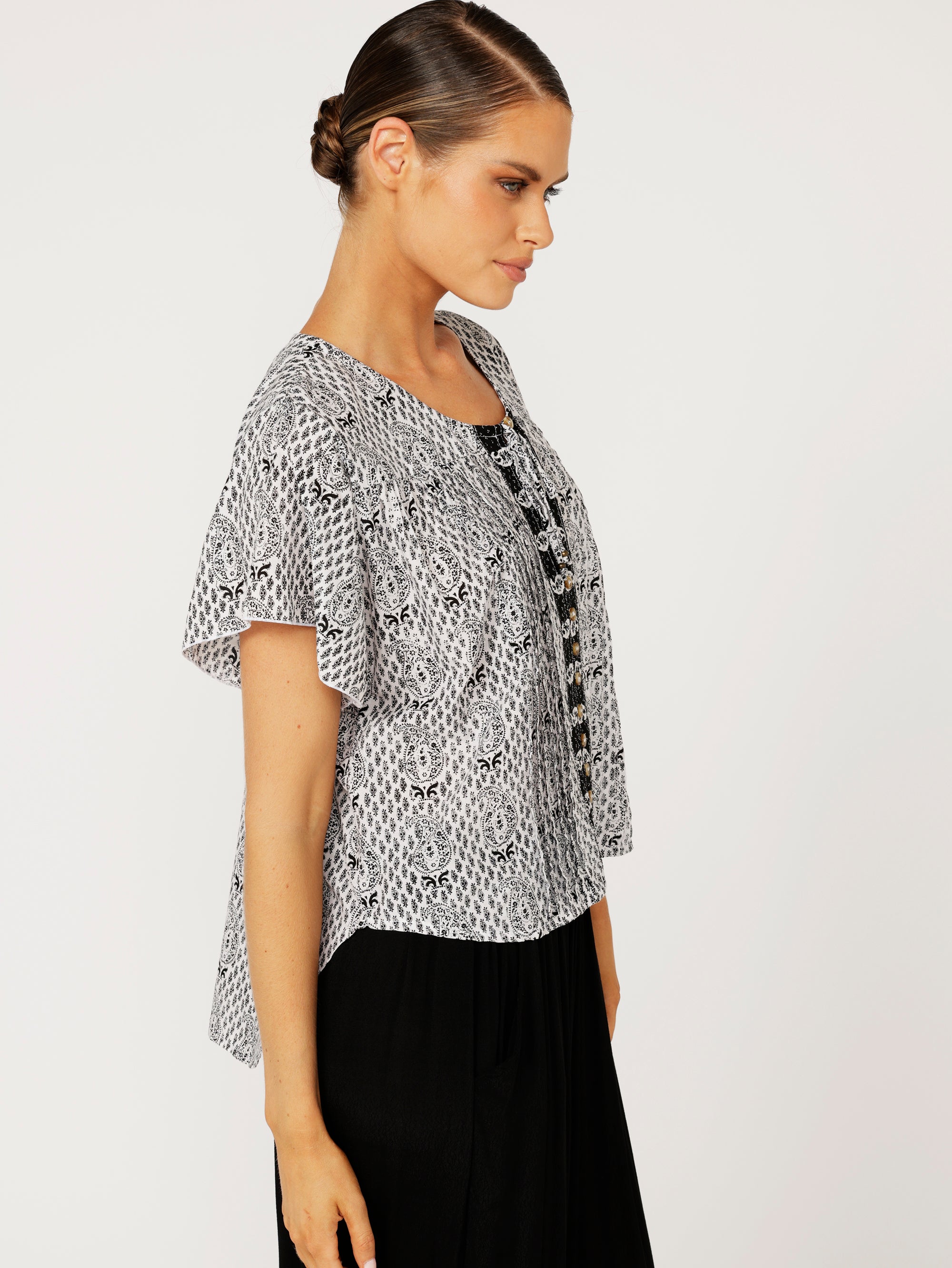 Bianca Blouse Short Sleeve | Onyx Black - Saffron Road