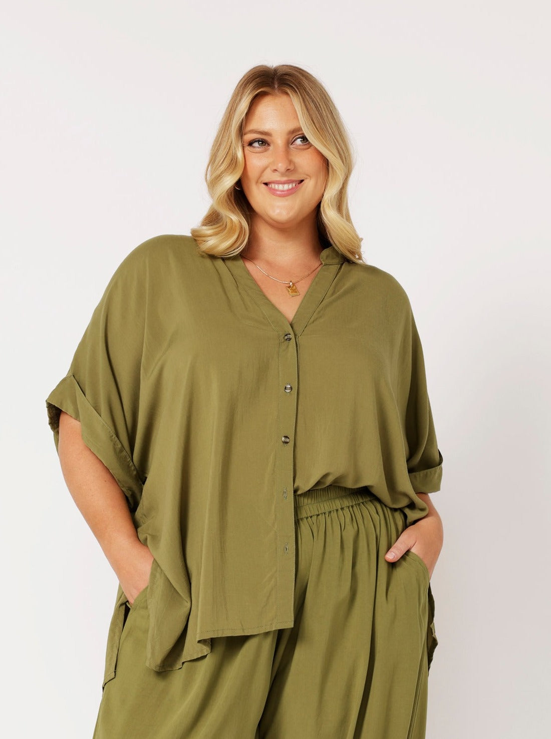 Madison Shirt | Olive - Saffron Road