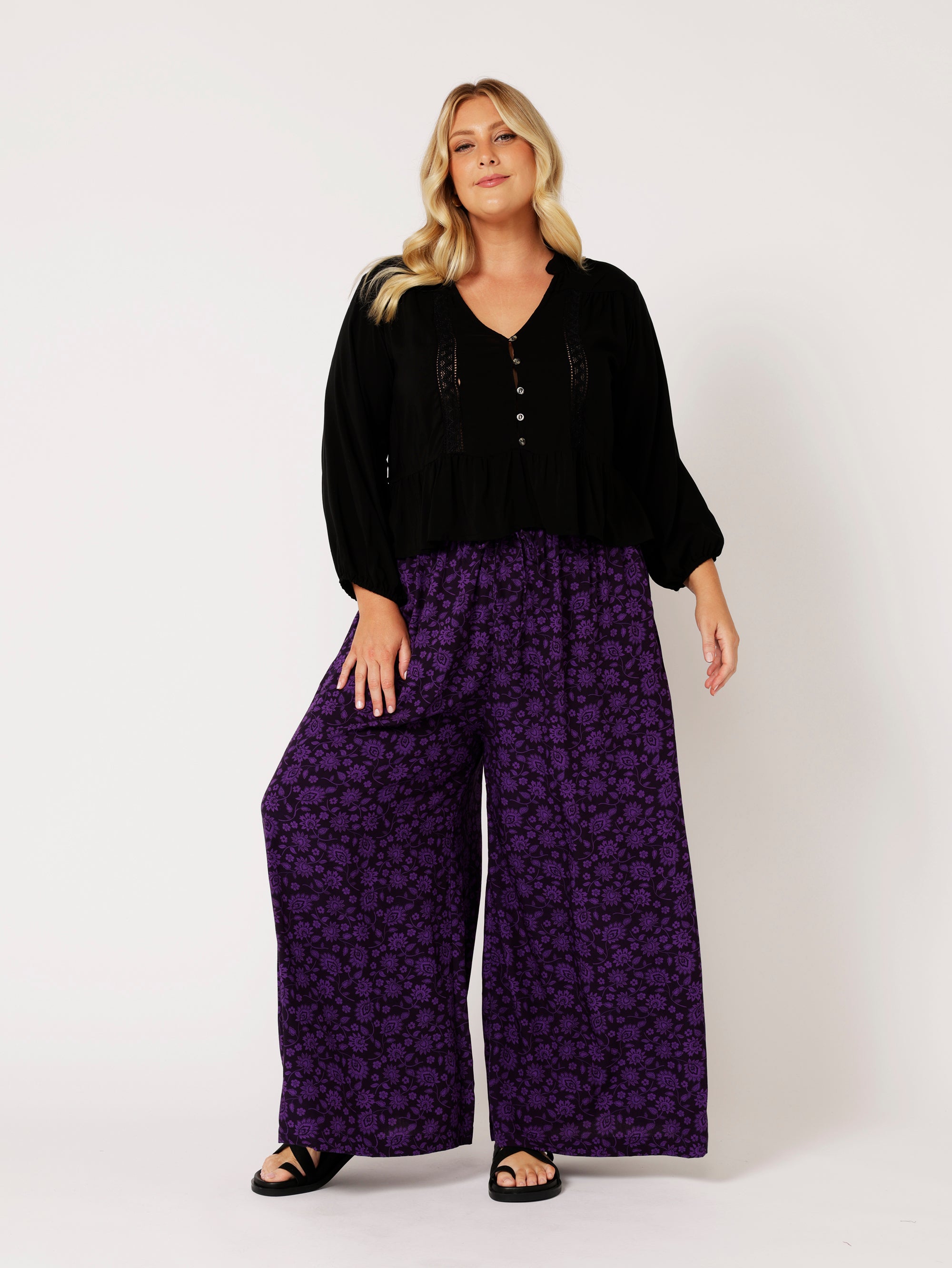 Jilly Blouse | Black - Saffron Road