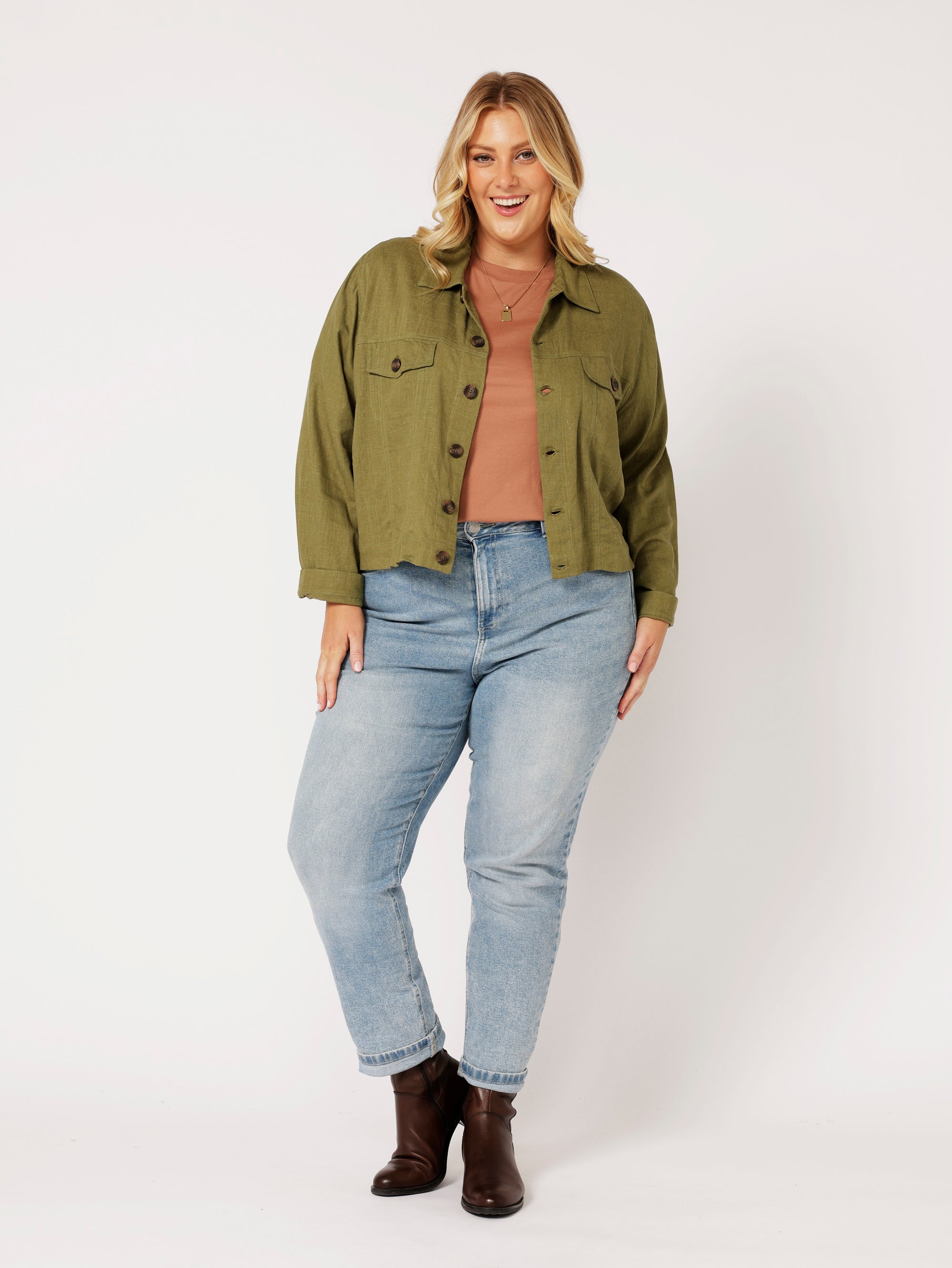 Vegas Jacket CROPPED | Olive | Viscose Linen - Saffron Road