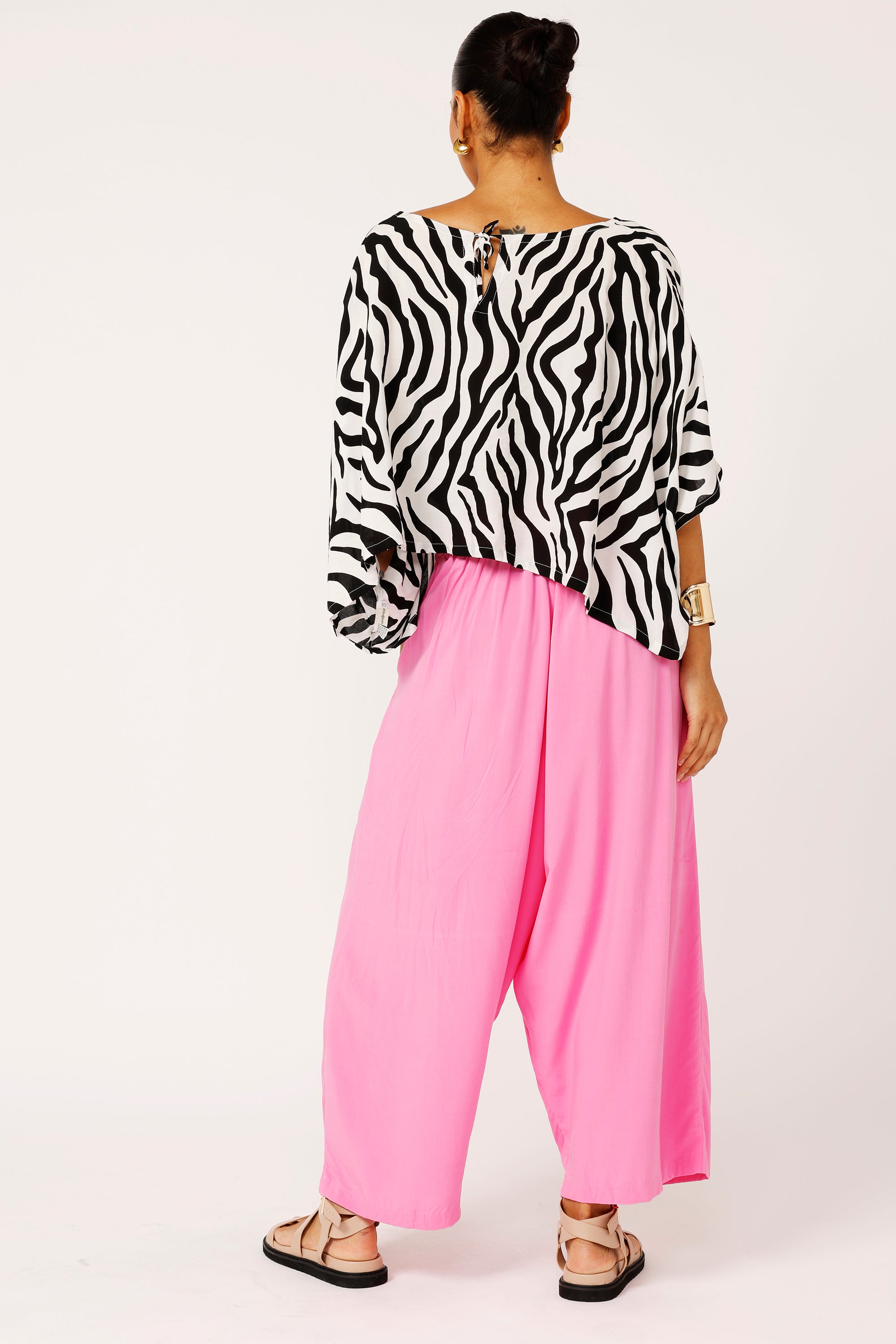 The Nat Top (Cropped) | Zebra - Saffron Road