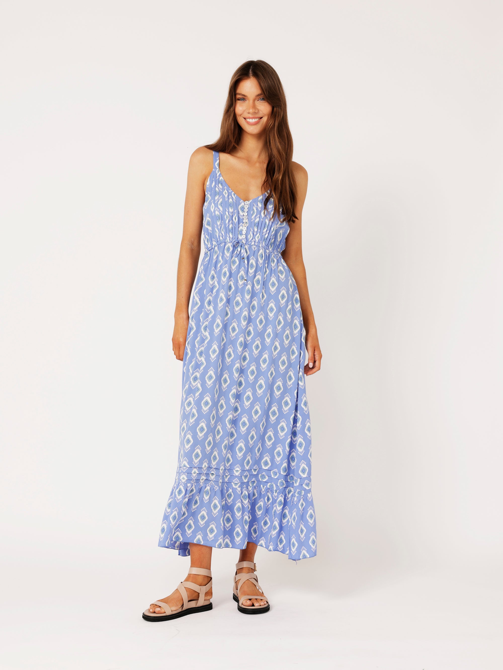 Summer Wanderlust | All Eyes on You Blue - Saffron Road