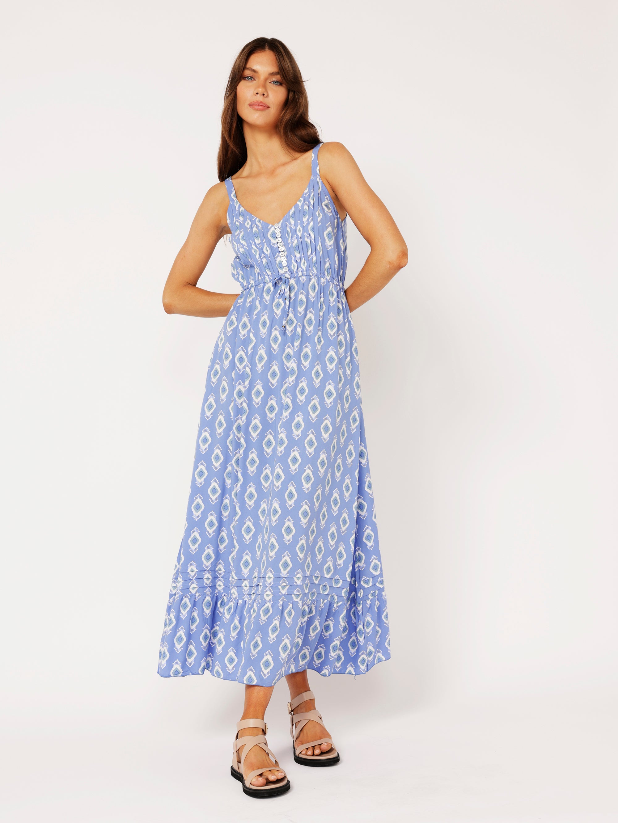 Summer Wanderlust | All Eyes on You Blue - Saffron Road