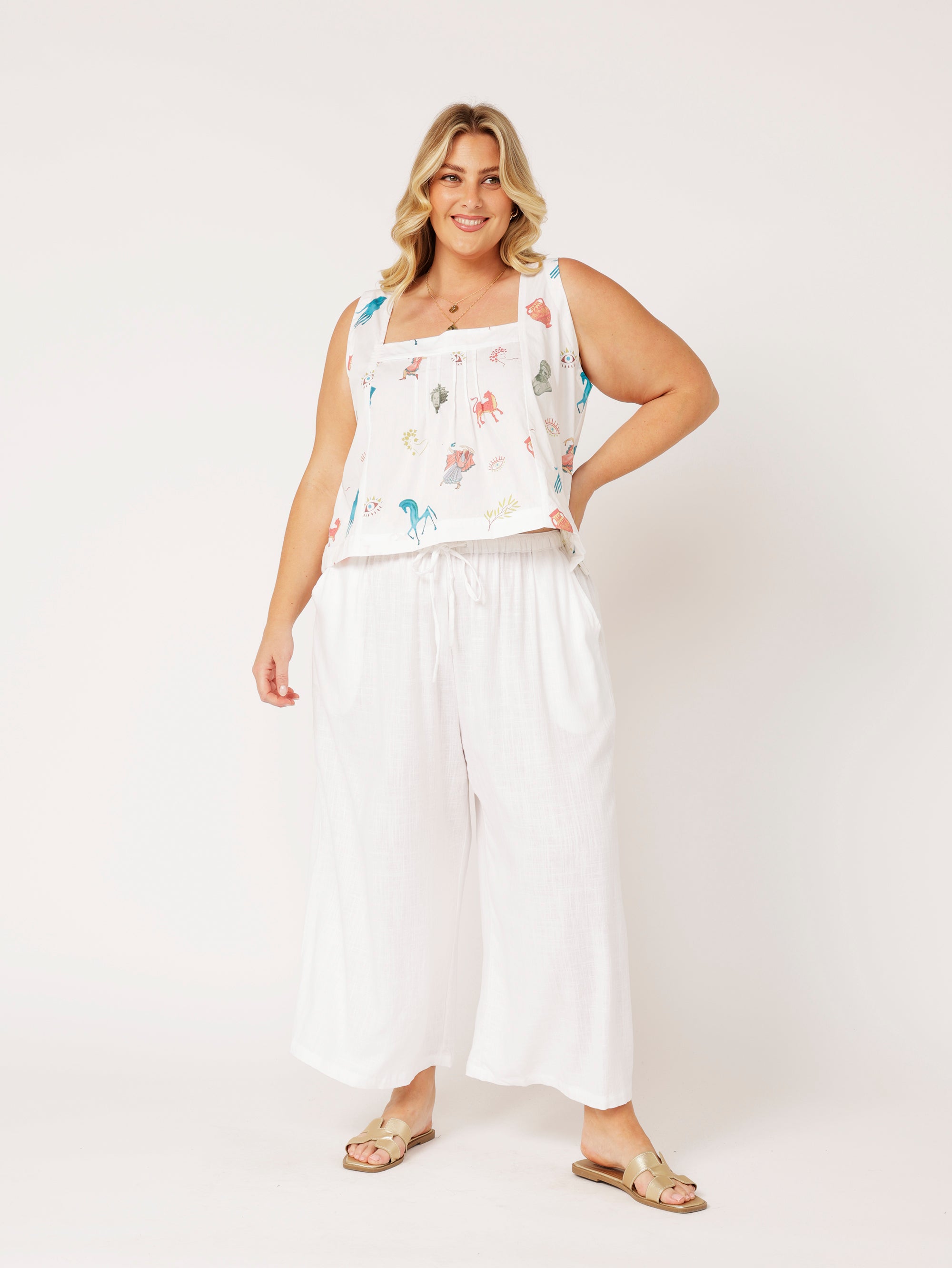 Lotus Tank Cropped | Grecian White - Saffron Road