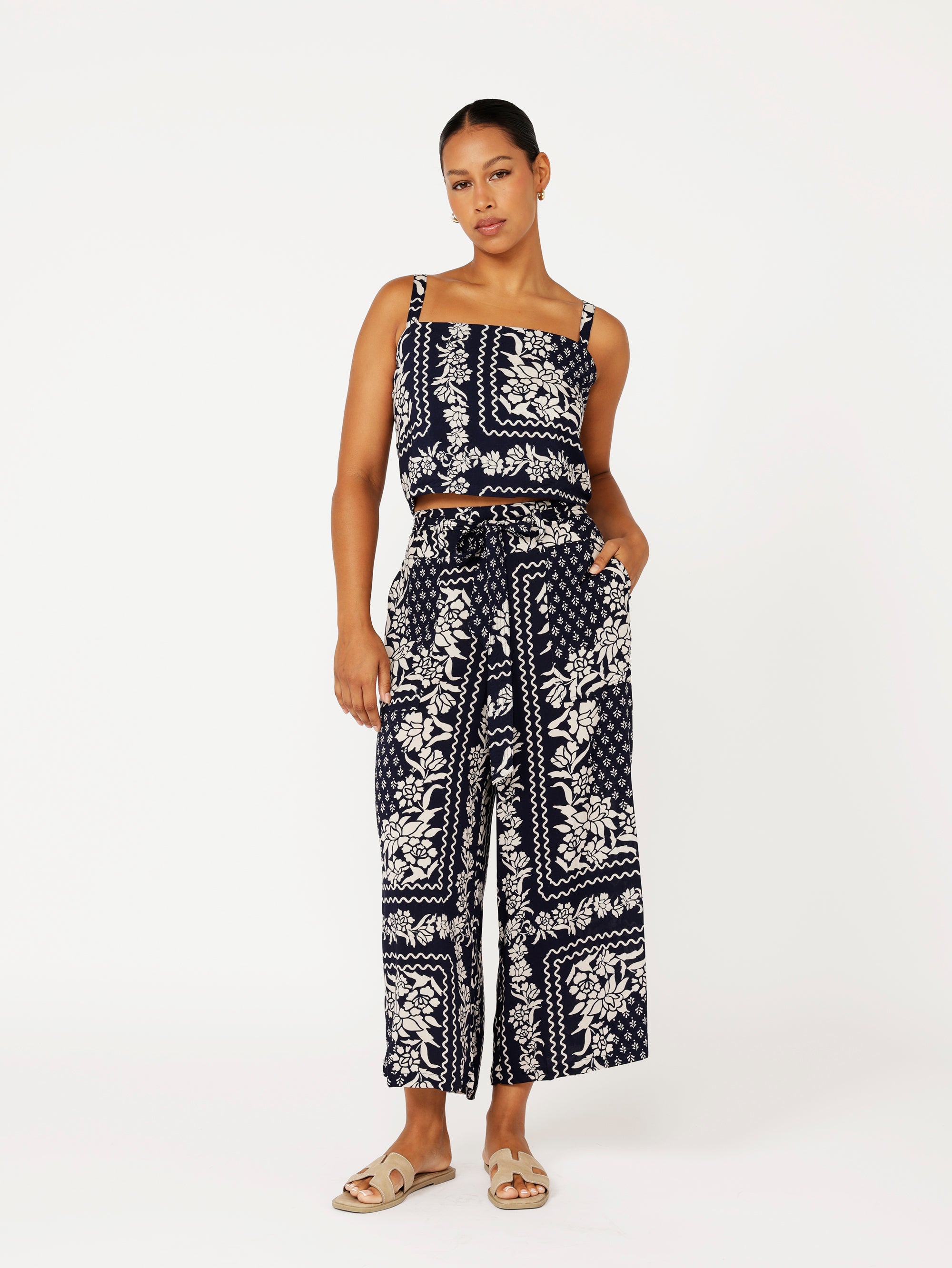 High Waisted Lounge Pant | Cropped | Heritage Bandana - Saffron Road