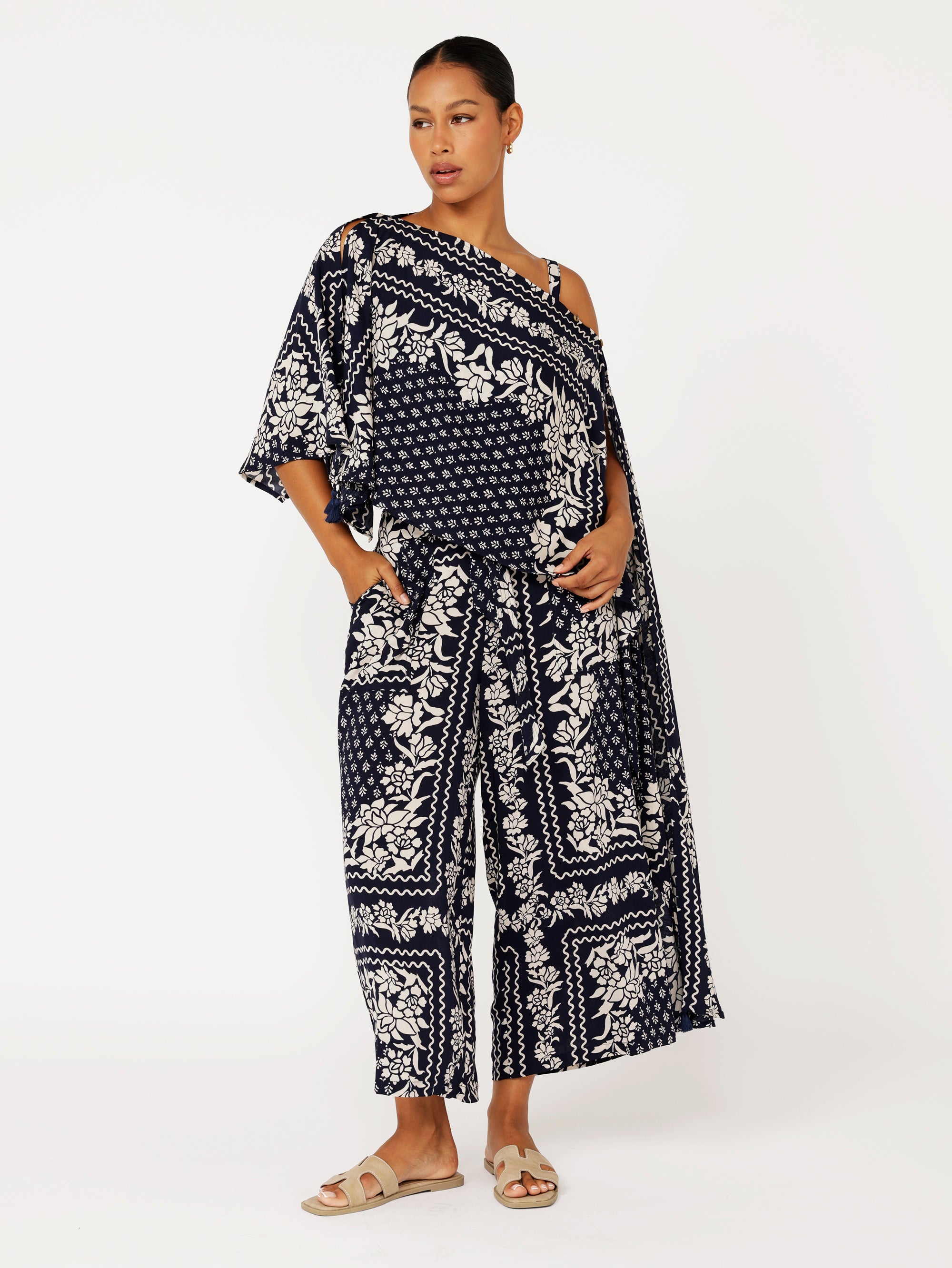 Soiree Wrap | Heritage Bandana - Saffron Road