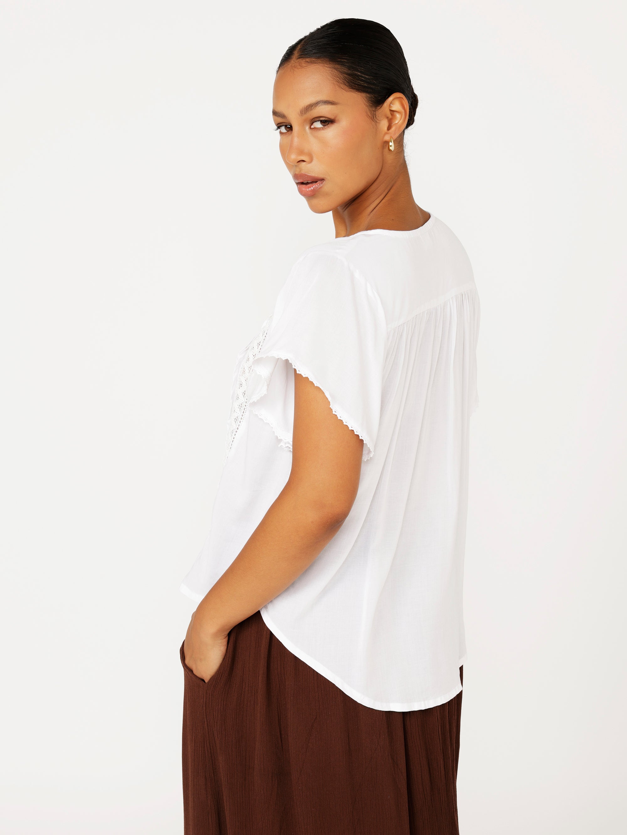 Bianca Blouse Short Sleeve | White with Lace