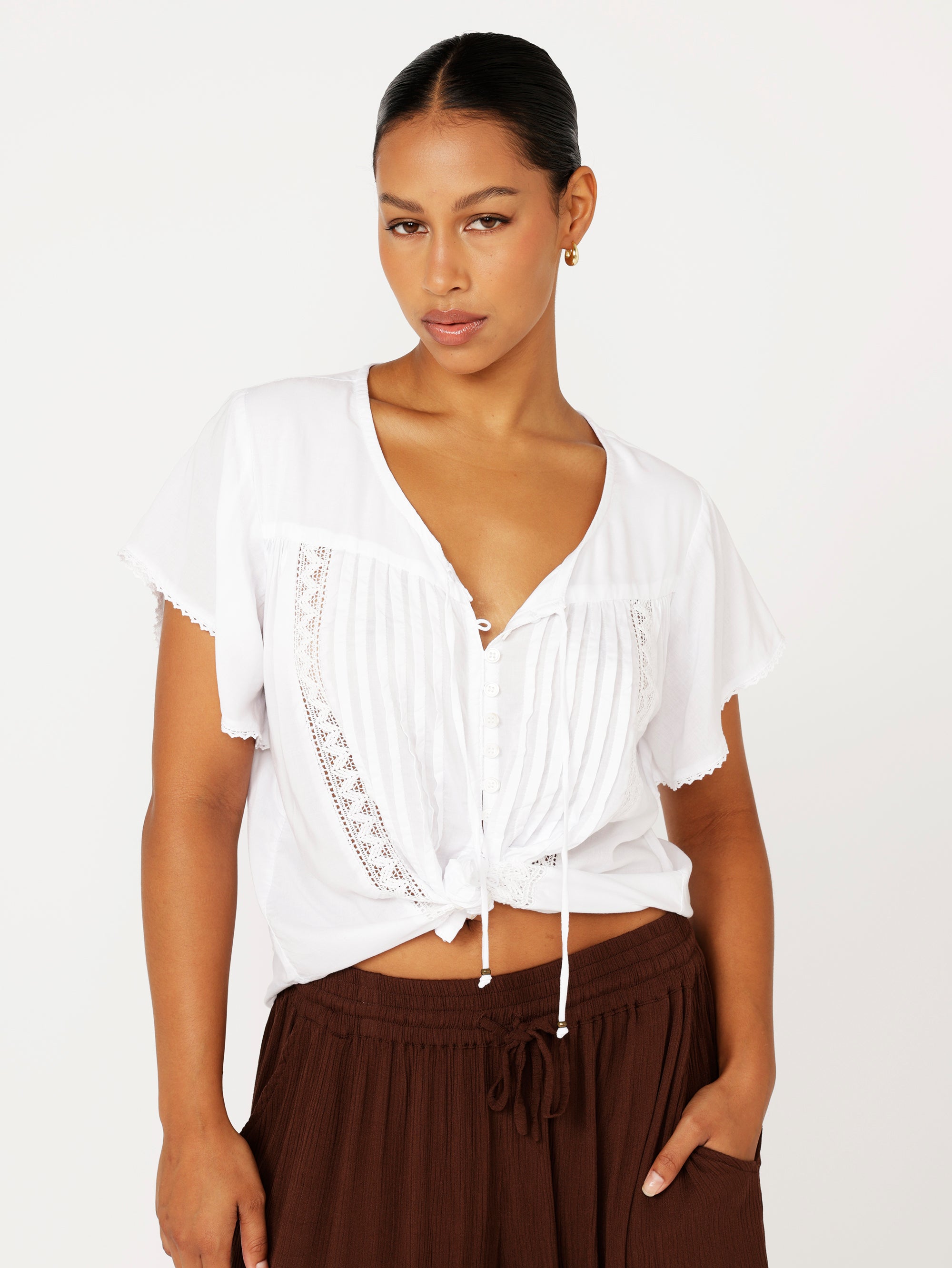 Bianca Blouse Short Sleeve | White with Lace