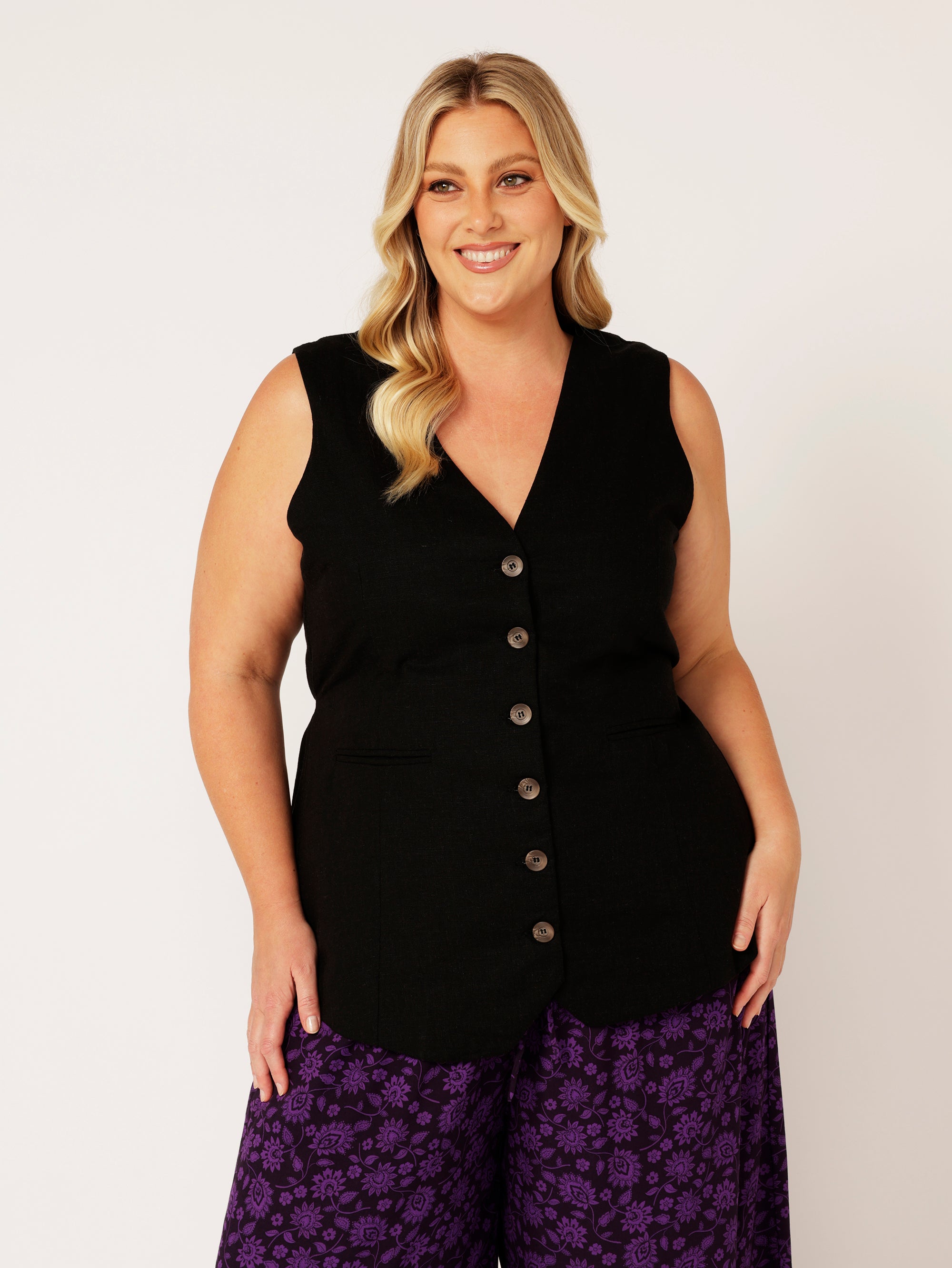 Vest (LONG) | Black | Linen Viscose - Saffron Road