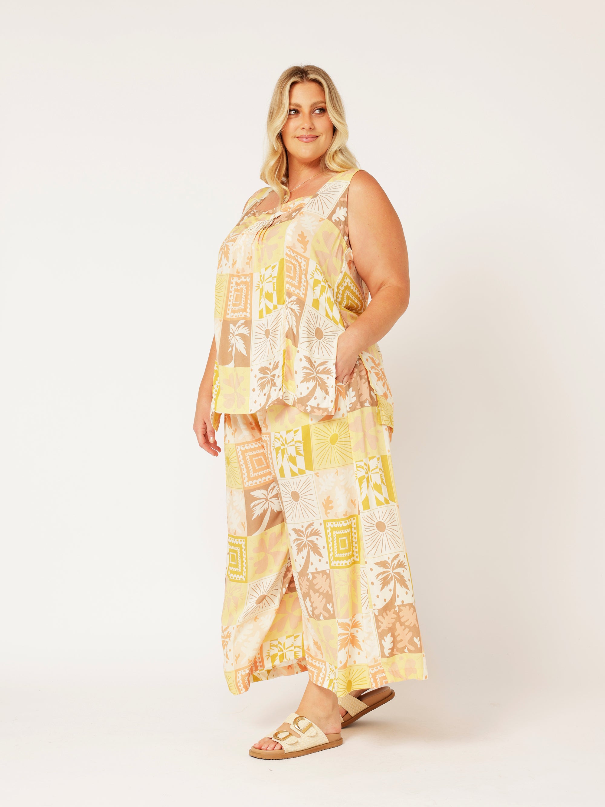 Lotus Tank LONG | Sunset Palm - Saffron Road