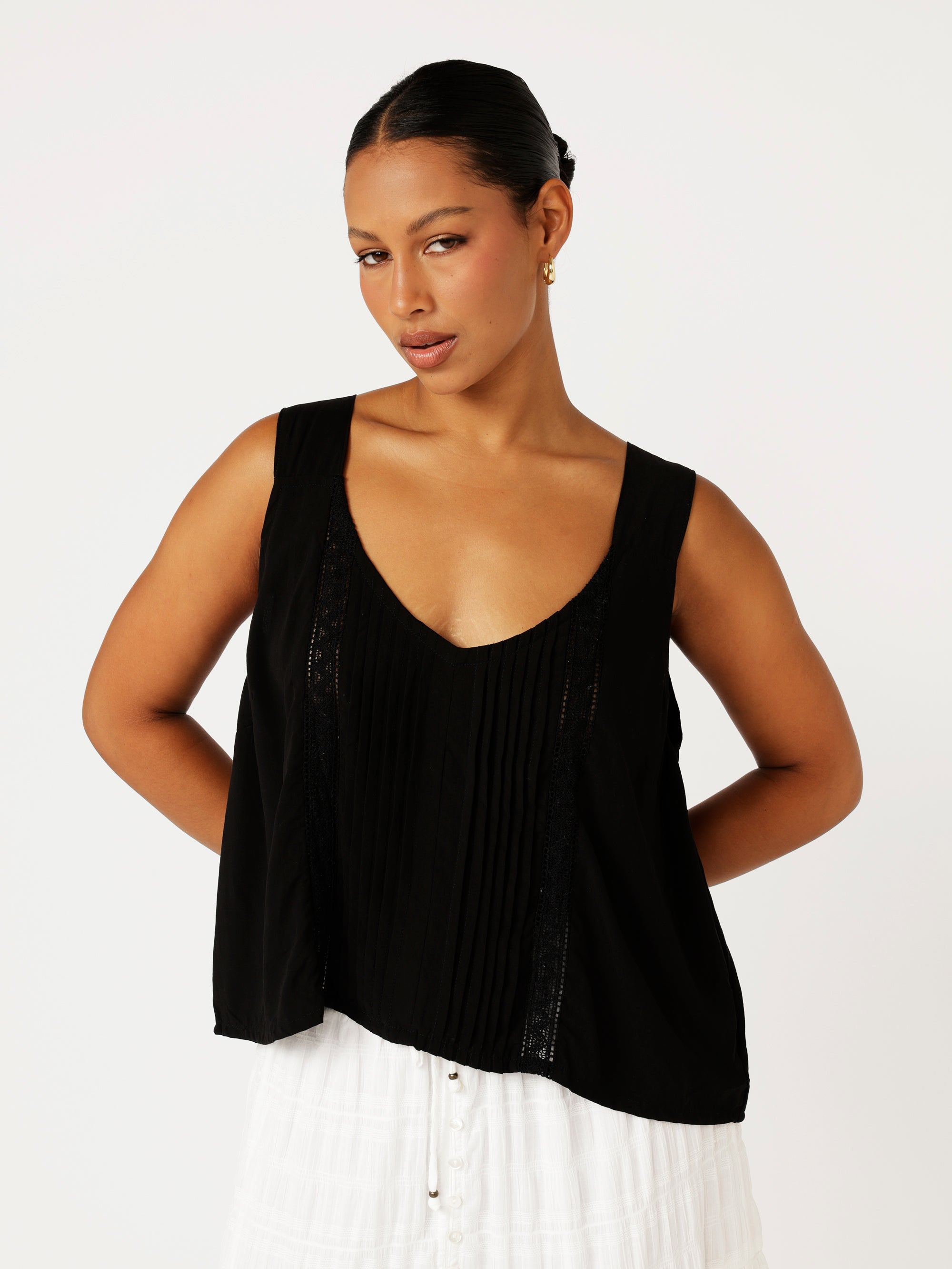 Mykonos Tank | Black - Saffron Road