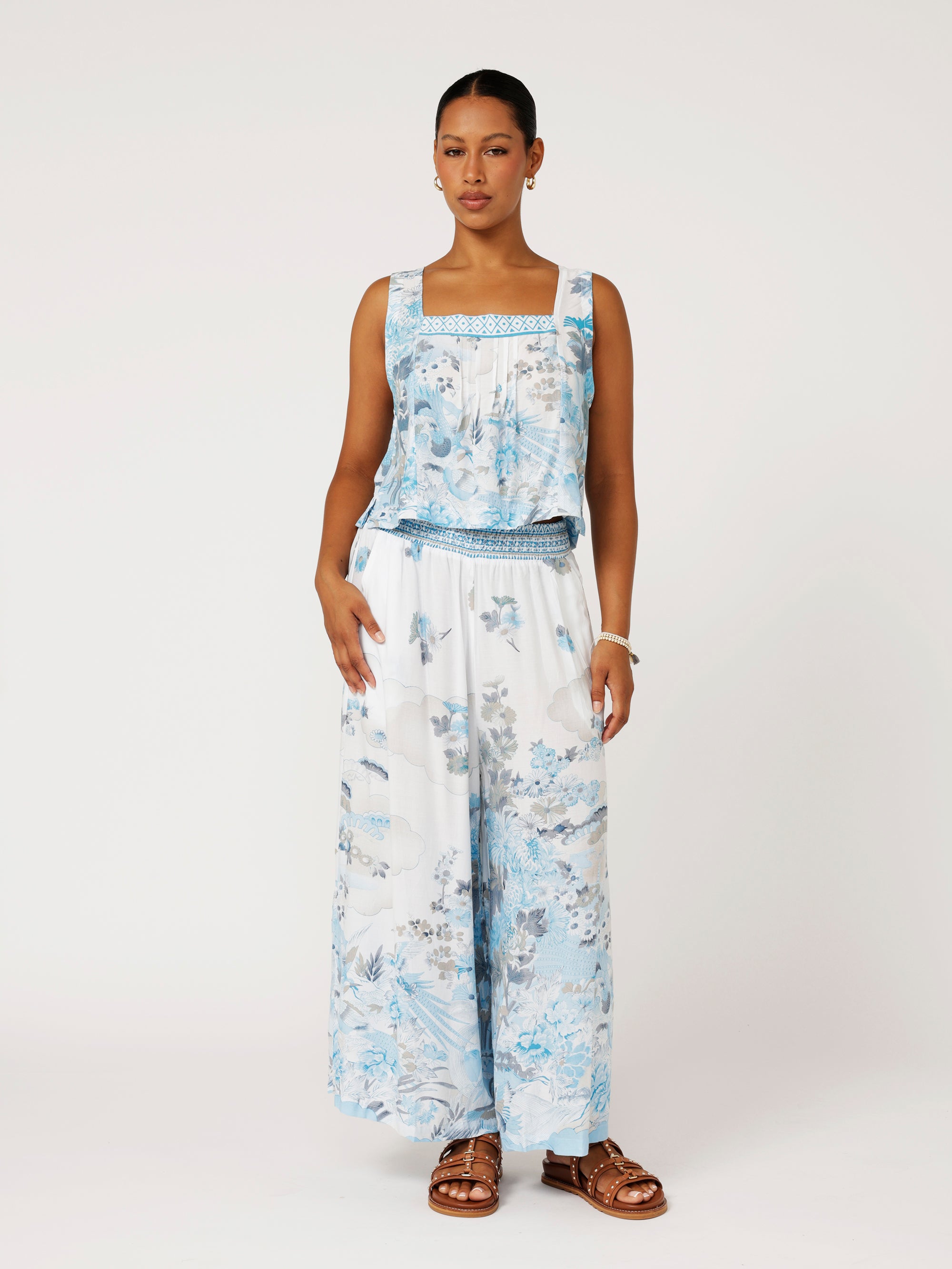 Palazzo Pant Crop | Tokyo Sky - Saffron Road