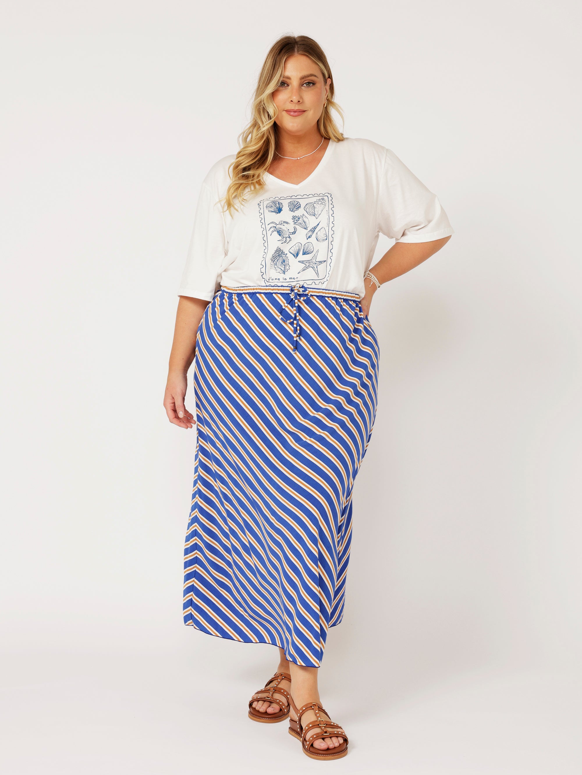 V Neck Tee | Sea Shells - Saffron Road