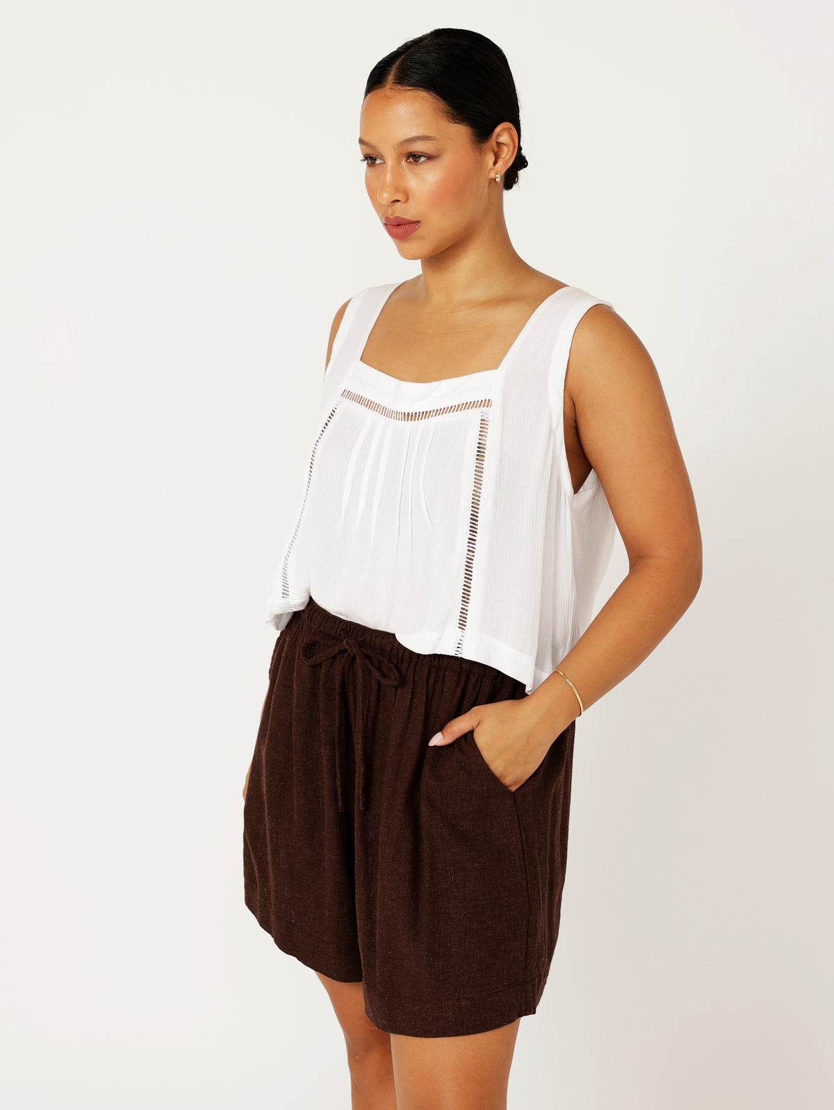 Island Shorts | Chocolate Linen Blend - Saffron Road