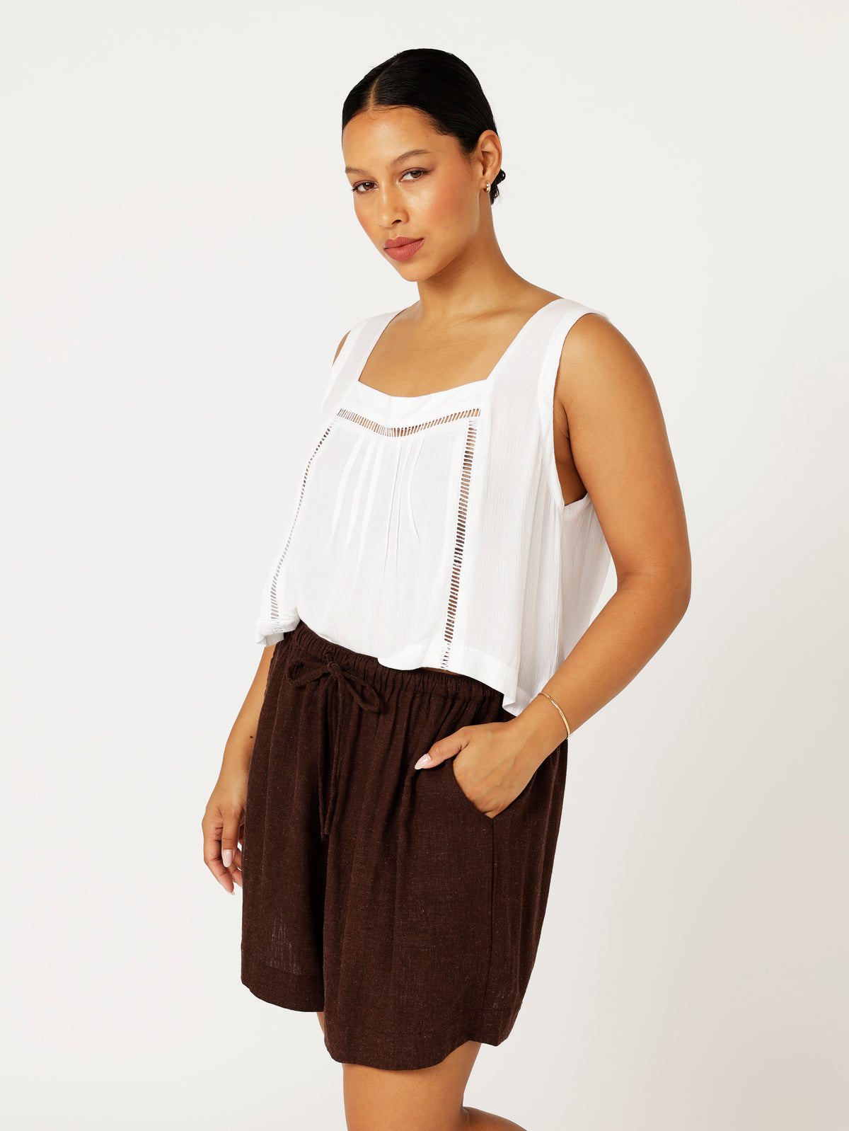Island Shorts | Chocolate Linen Blend - Saffron Road