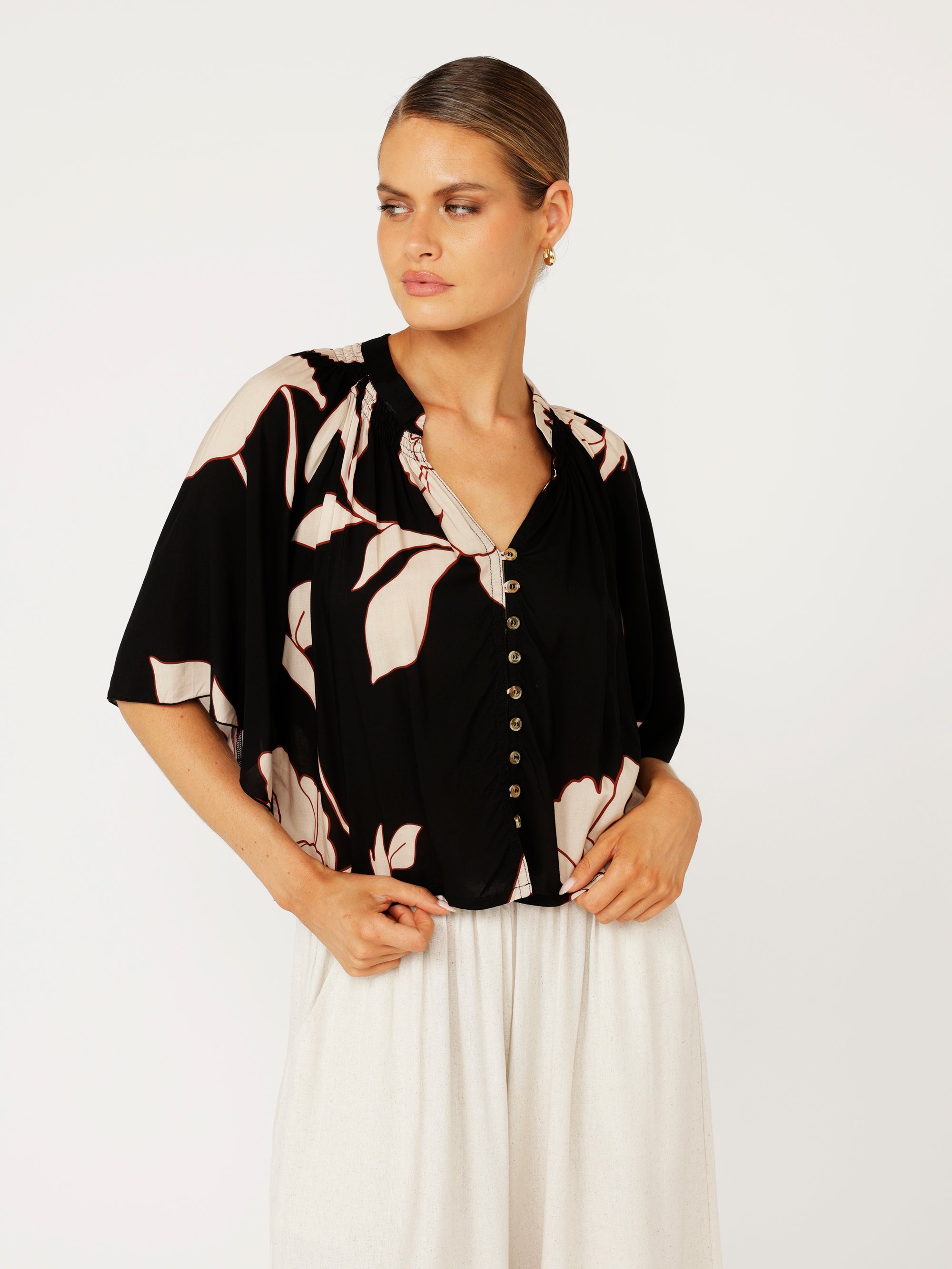 Phoebe Jacket | Midnight Botanica - Saffron Road
